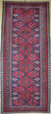 Image Antique Sumakh, Caucasus, around 1900, wool onwool, approx. 380 x 169 cm, condition: 1-2. ...