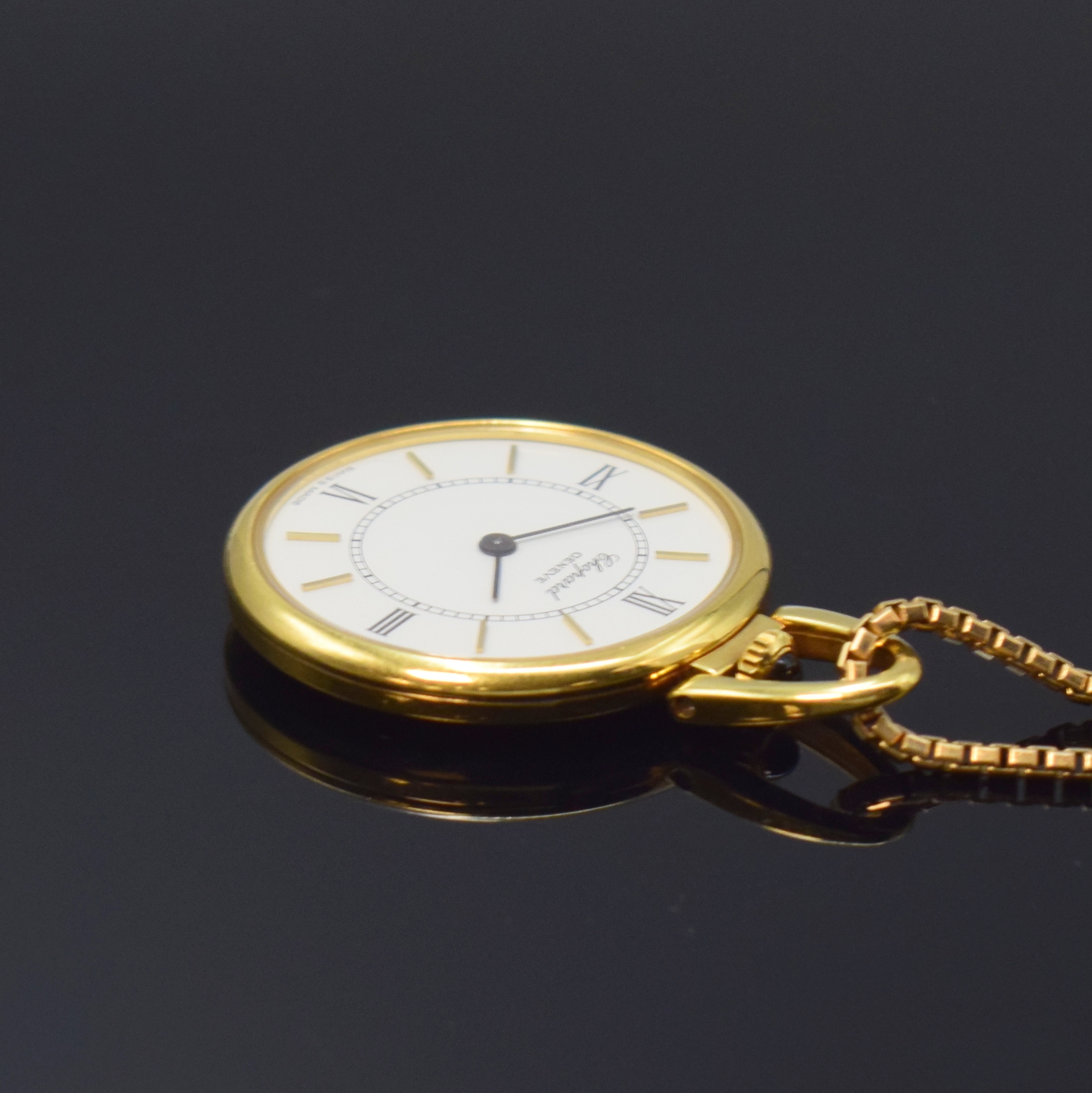 Detail b: CHOPARD Damentaschenuhr in GG 750/000 Referenz 3033 an neutraler Goldkette in RoseG 750/000, Schweiz um 1980, Handaufzug, 2-tlg. Geh., Lünette ...