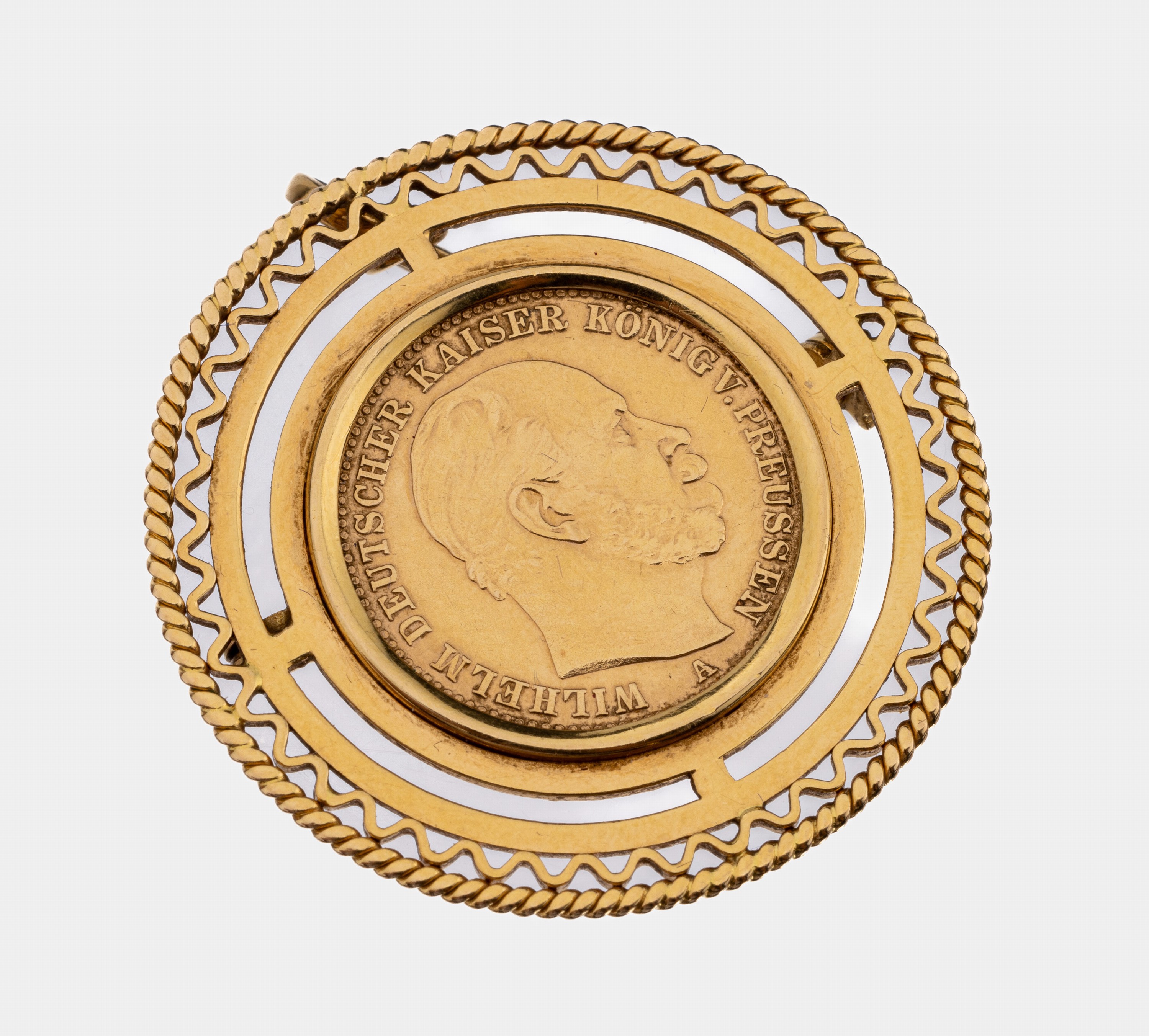 18 kt Gold Münz-Brosche, GG 750/000, mittiglose gefasste Goldmünze, 20 Mark, Deutsches Reich, Wilhelm, Rahmung schlicht, durchbrochen, ca. 16.5 g, ...