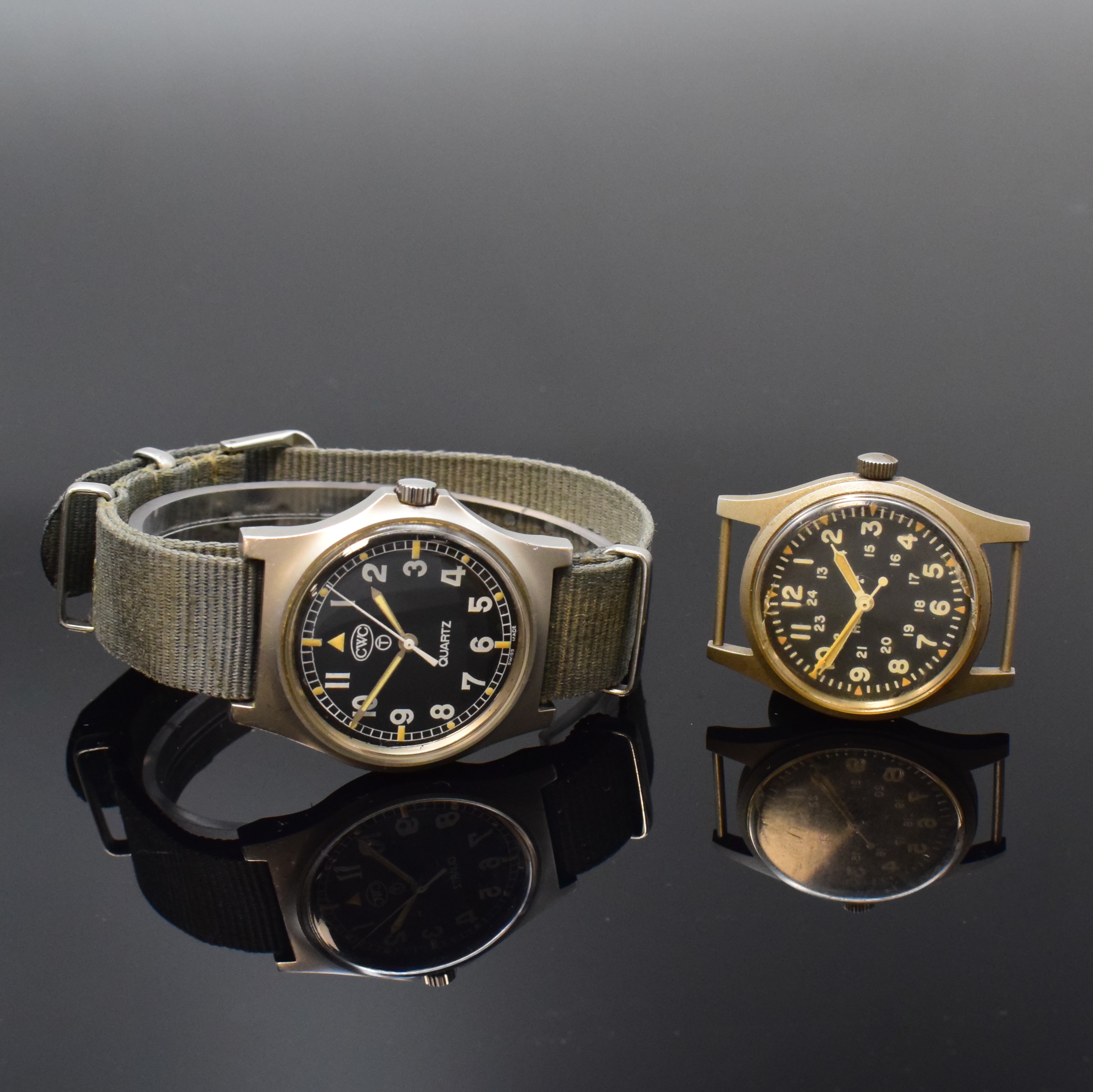 HAMILTON / CWC 2 Militär-Armbanduhren, Schweiz / USA ca. 1981/2006, Handaufzug / Quarz, mattierte Geh., feste Anstösse, Böden m. Militärgrav., ...