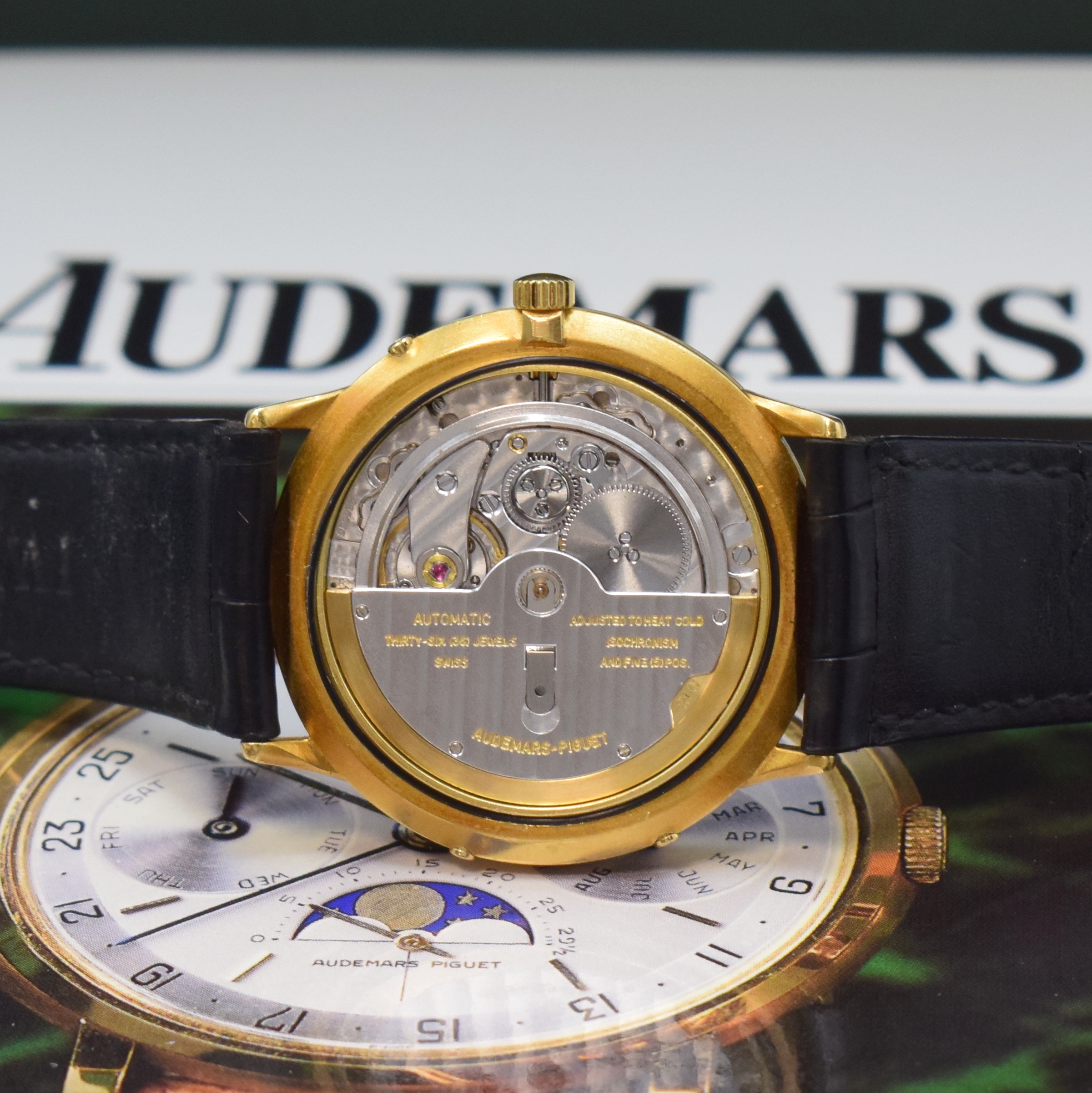 Detail f: AUDEMARS PIGUET hochfeine, astronomische Herrenarmbanduhr Quantieme Perpetual in GG 750/000 mit ewigem Kalender, Automatik, Schweiz um 1983, 3-teil. ...