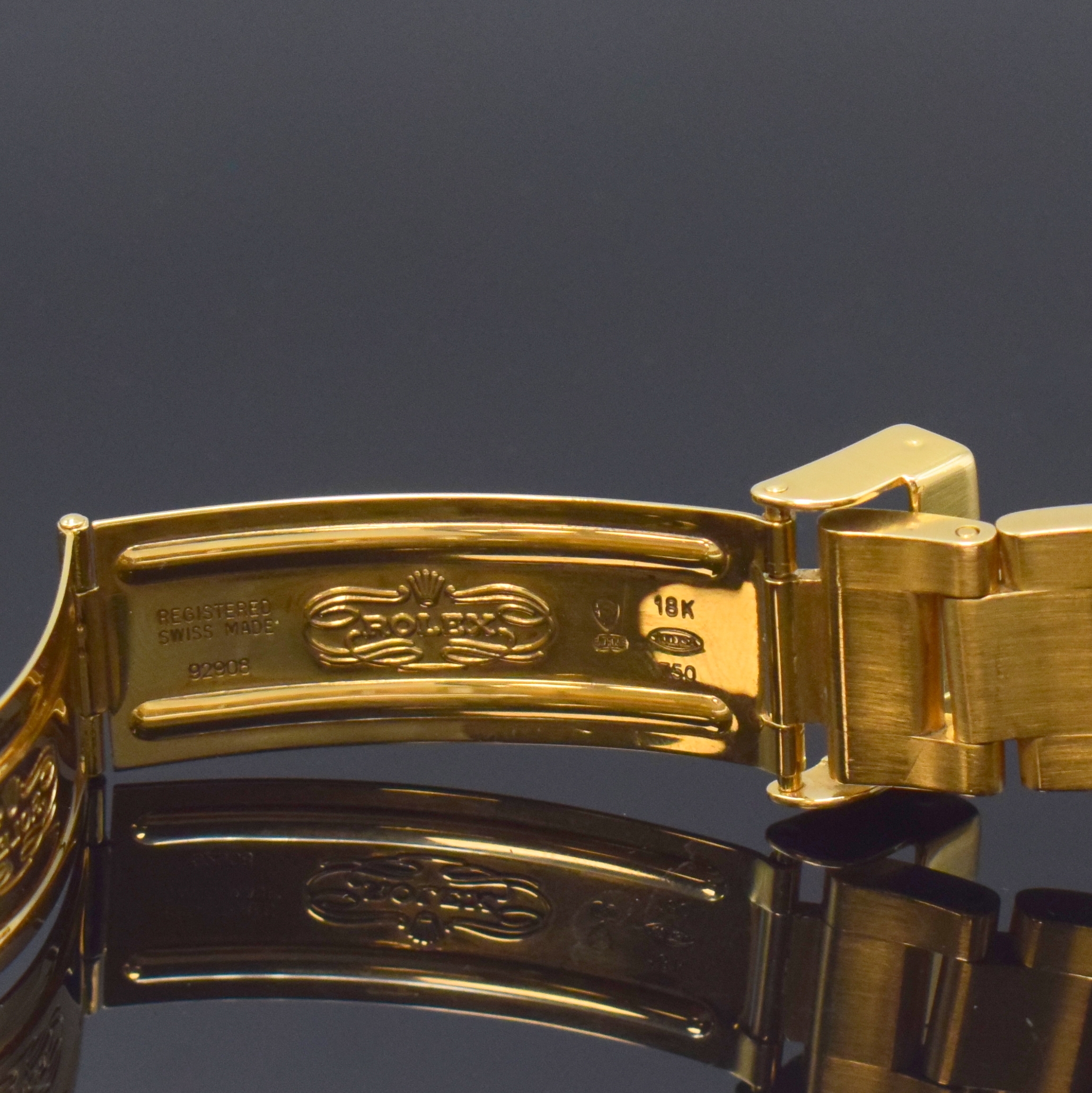 Detail c: ROLEX Herrenarmbanduhr Oyster Perpetual Date Submariner mit sogenanntem Sultan-Zifferblatt Referenz 16618, Automatik, Schweiz um 1992, Chronometer ...