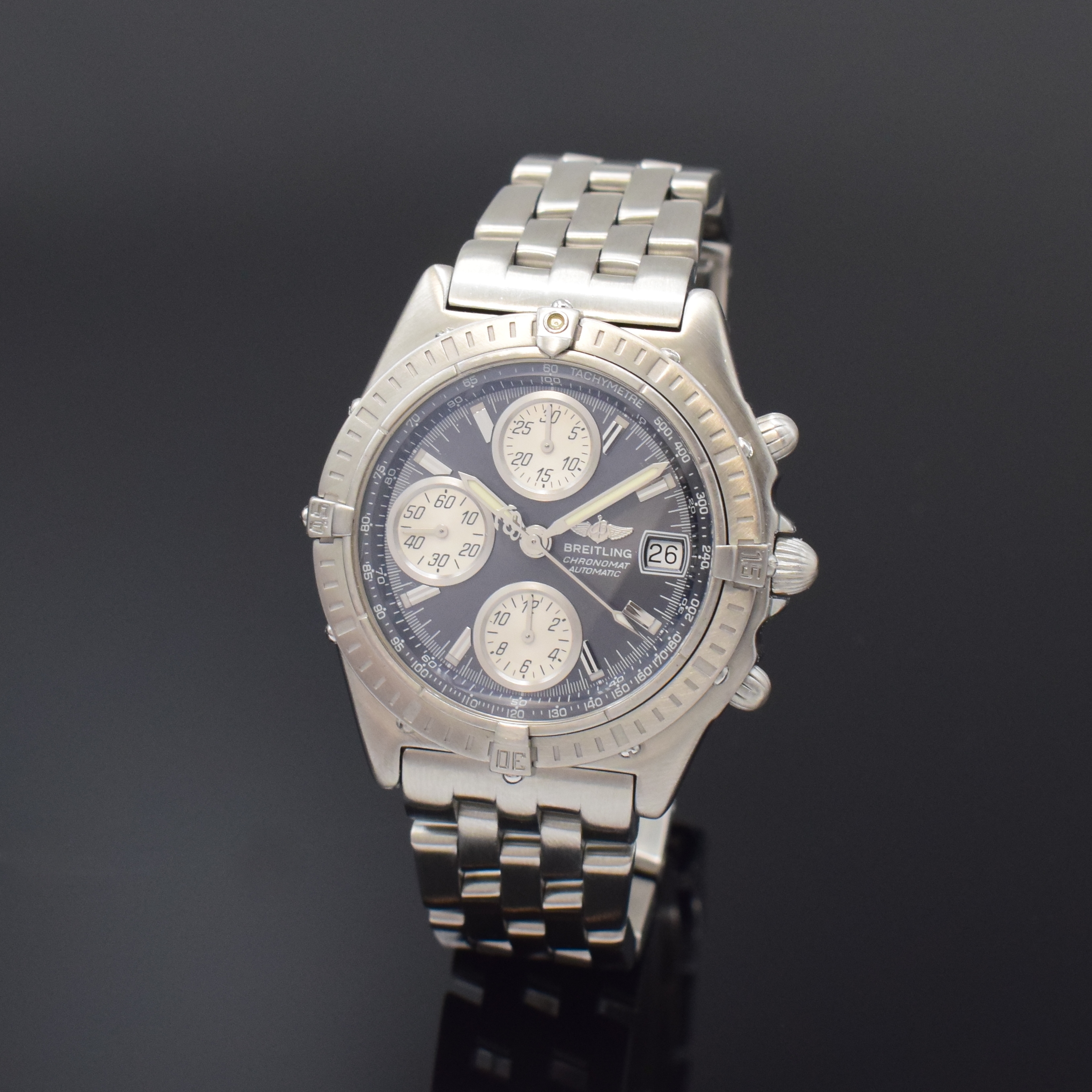 BREITLING Herrenarmbanduhr Chronomat Referenz A13352, Schweiz um 1996, Chronometer in Edelstahl inkl. Pilotband m. Faltschl., Boden und Krone ...