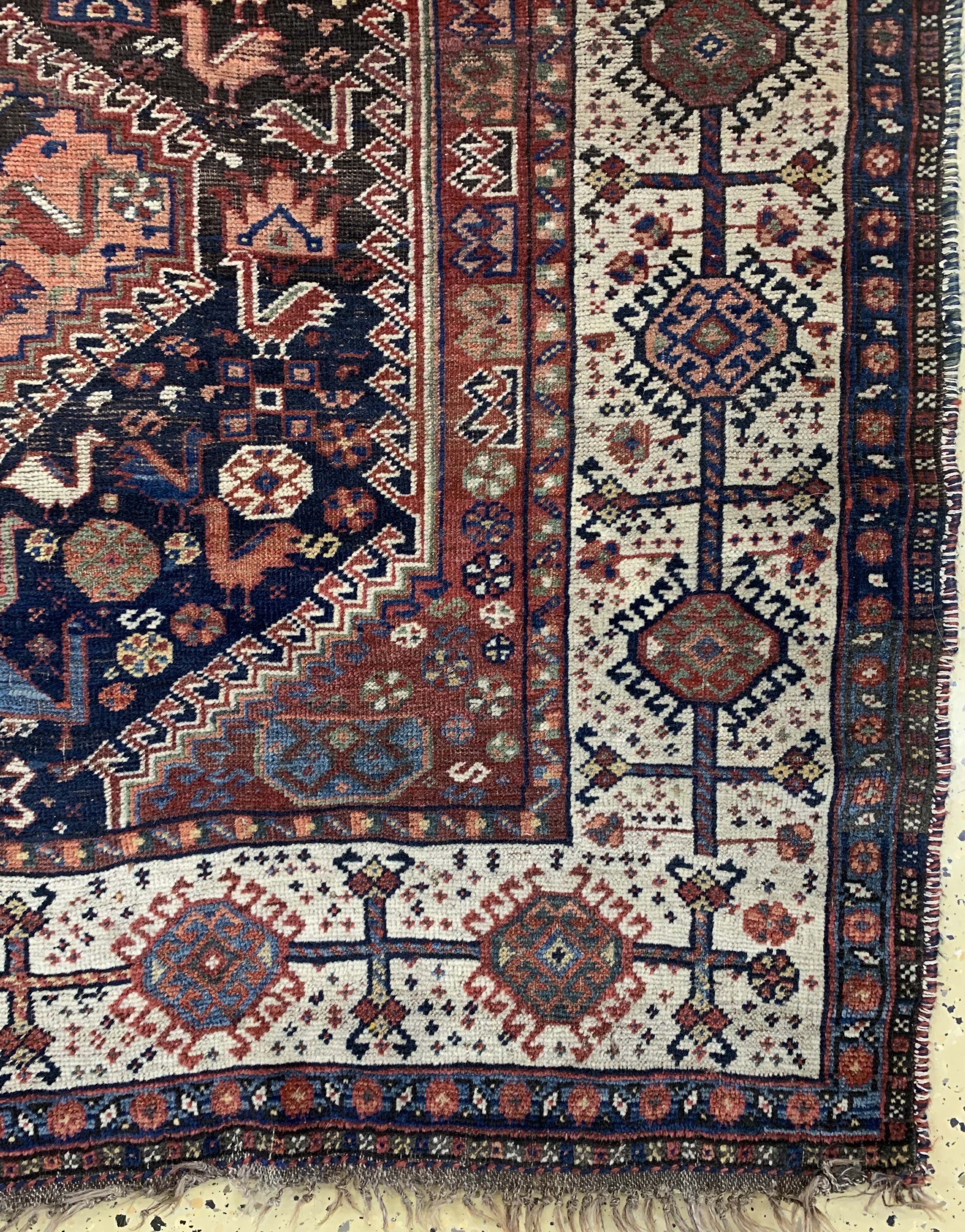 Detail a: Ghaschgai antik, Persien, 19.Jhd, Wolle aufWolle, ca. 242 x 150 cm, EHZ: 3