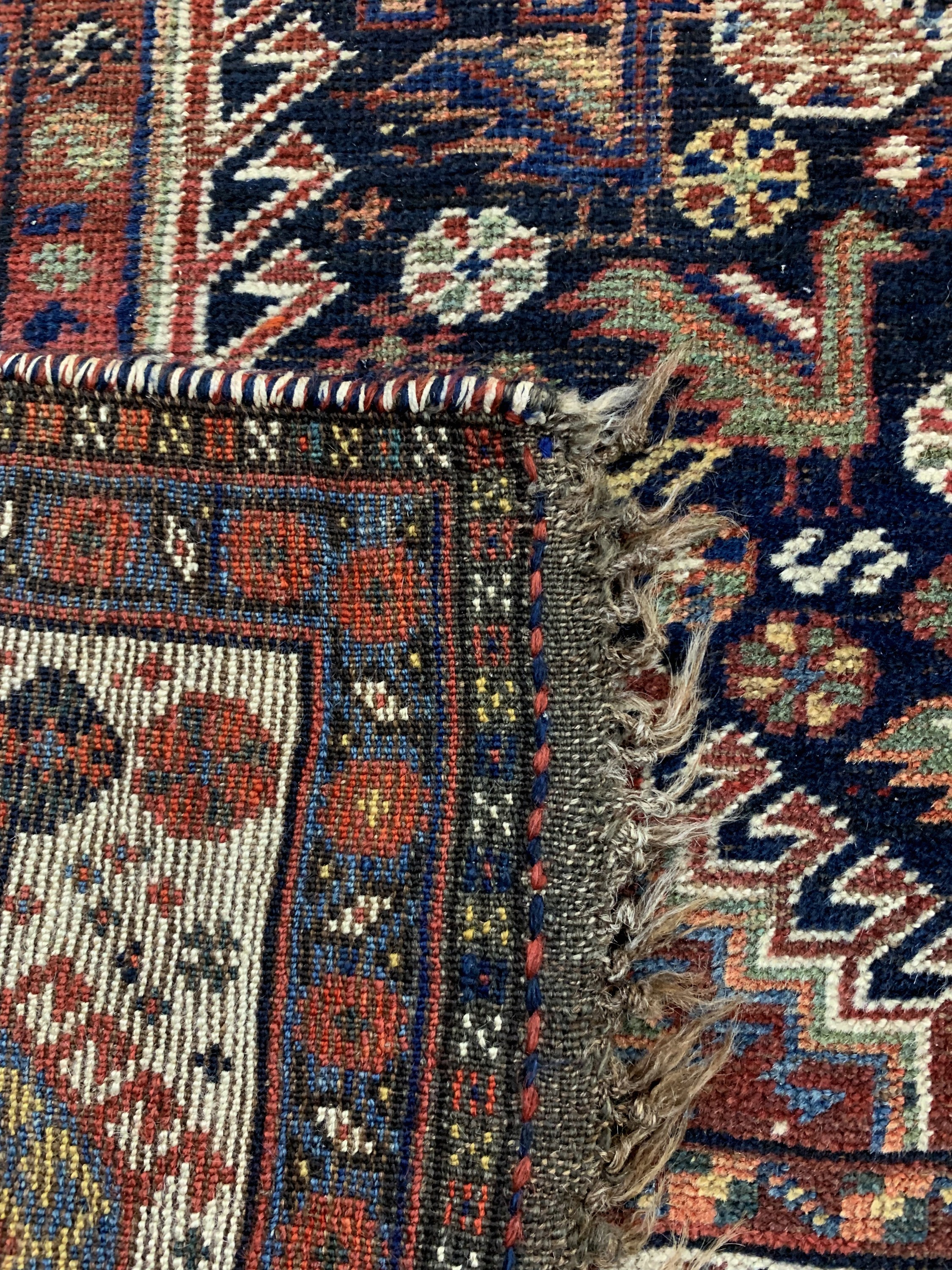 Detail g: Ghaschgai antik, Persien, 19.Jhd, Wolle aufWolle, ca. 242 x 150 cm, EHZ: 3