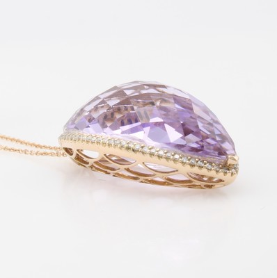 26824609a - Collier mit Amethyst und Brillanten, RG 750/000, Amethystmarquise im Schachbrettschliff ...