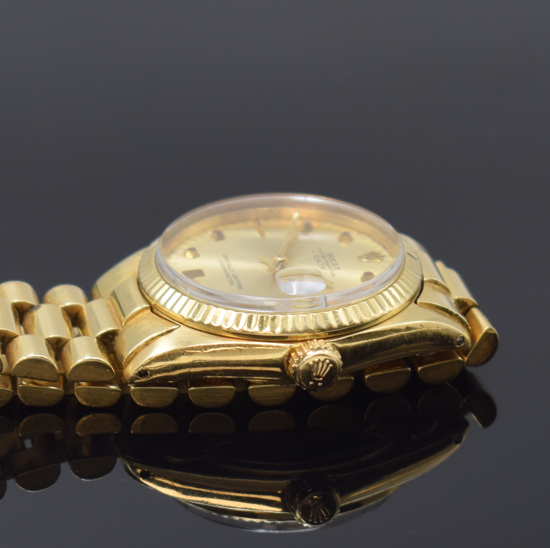 Detail d: ROLEX Datejust Referenz 6624/6627 sehr seltene Mediumarmbanduhr in GG 750/000, Schweiz um 1967, Automatik, Boden und Krone verschr., ab Herst. ...