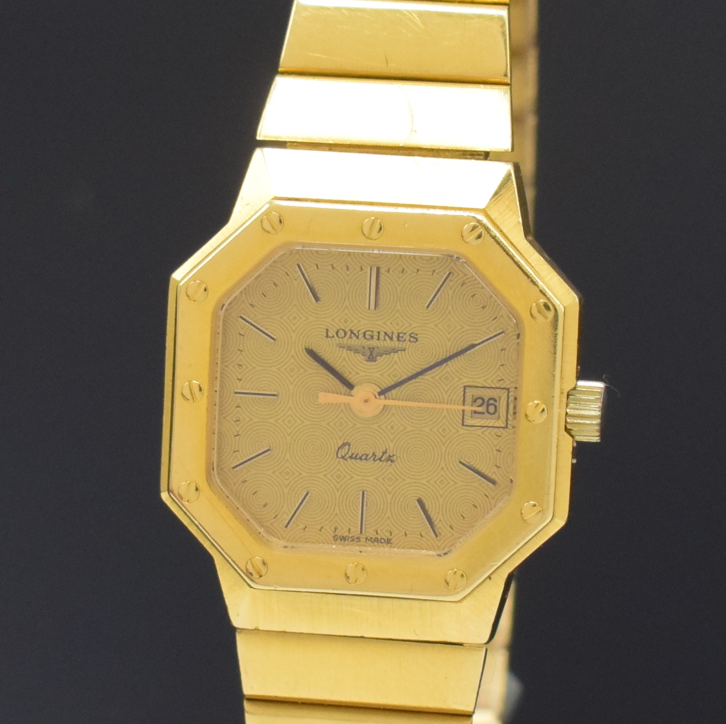 Detail a: LONGINES Damenarmbanduhr in GG 750/000, quarz, massives Gliederband, Boden aufgedr., gold. Zifferbl. m. aufgel. Indizes, Anz. v. Std., Min., ...