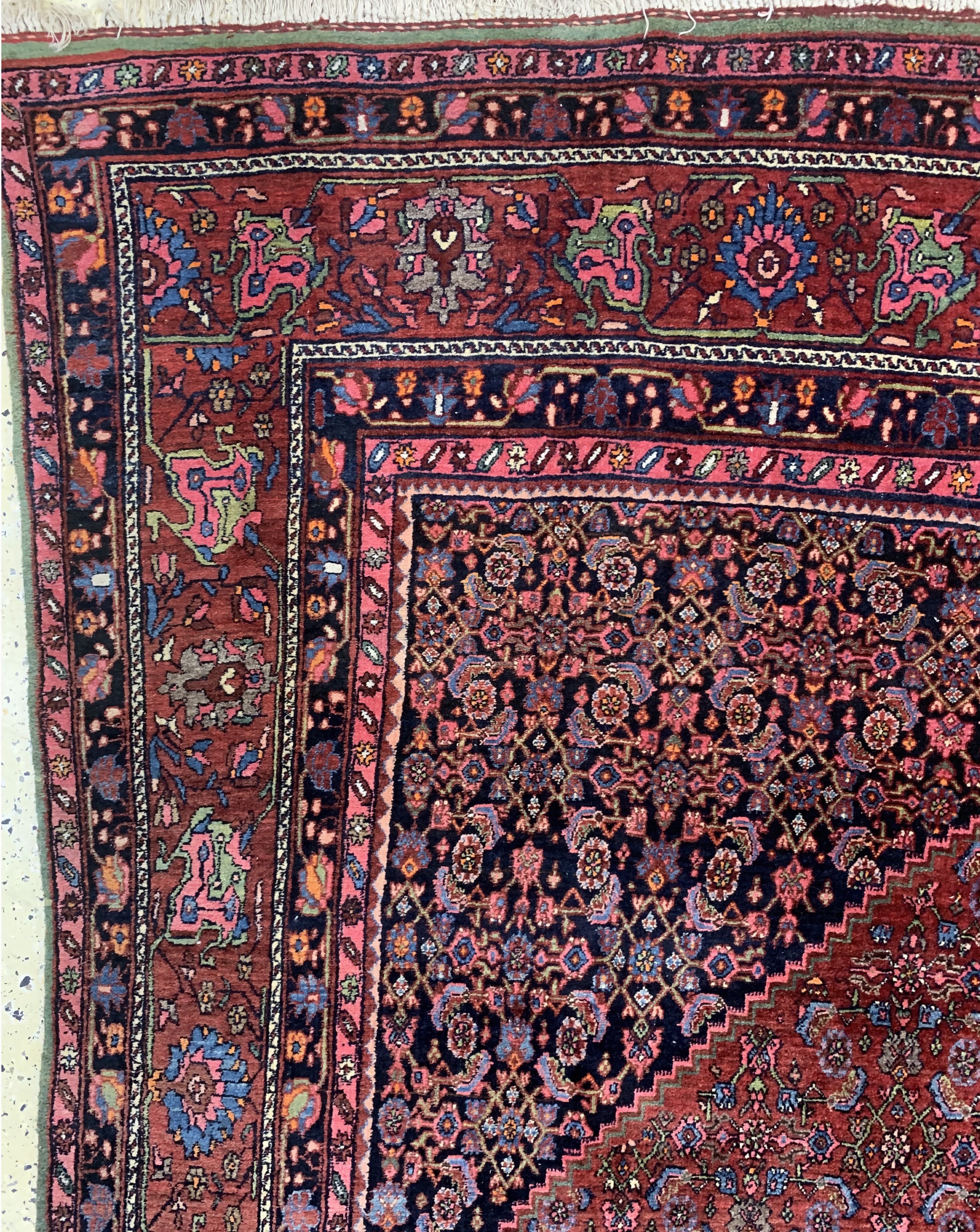 Detail d: Bidjar alt, Persien, Anfang 20.Jhd, Wolle auf Baumwolle, ca. 404 x 300 cm, verblasst, EHZ: 2