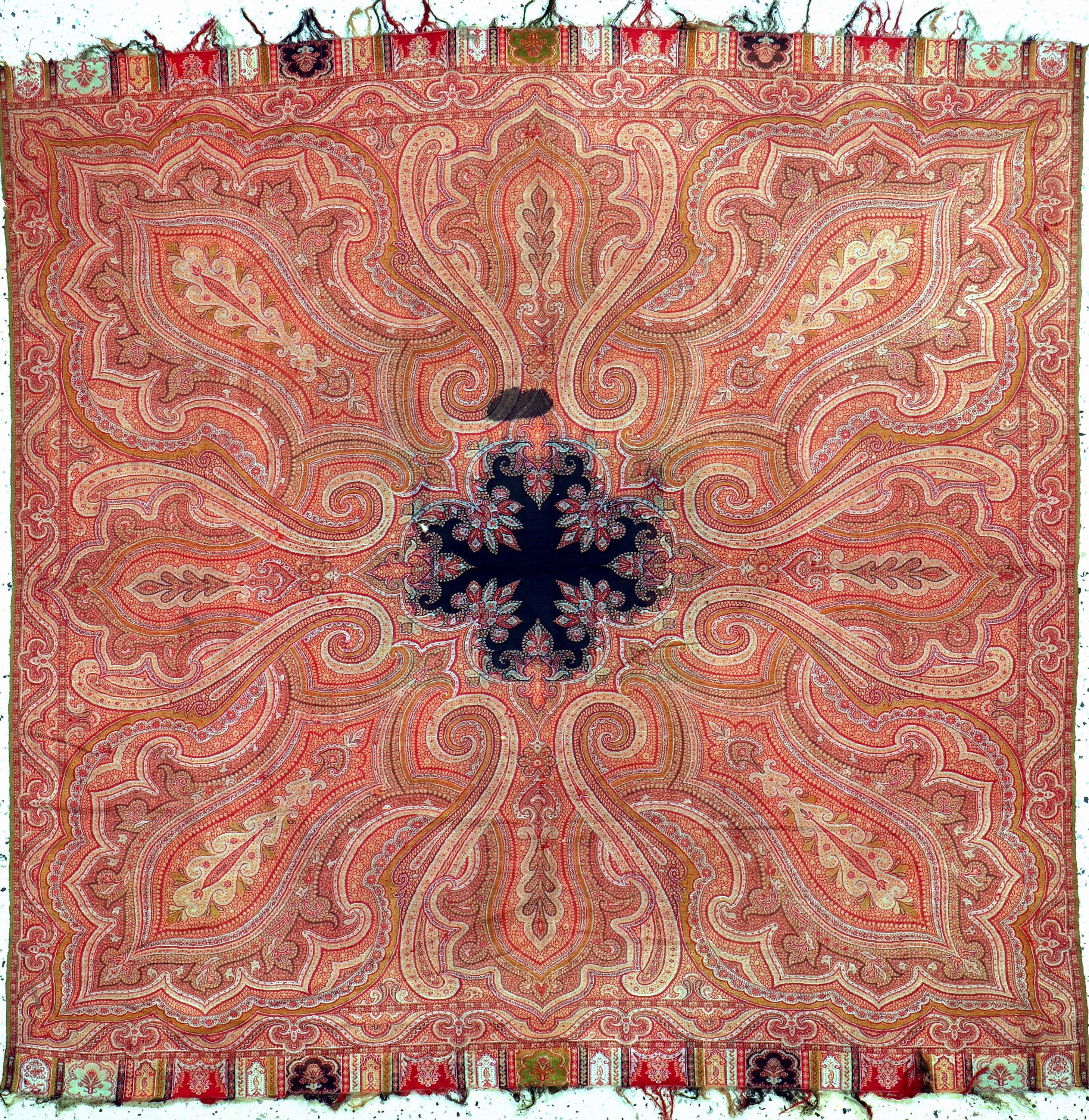 Kaschmir Schal, Frankreich, Anfang 20.Jhd, Wolle auf Wolle, ca. 160 x 160 cm, EHZ: 3, (mehrere kleine Löcher)