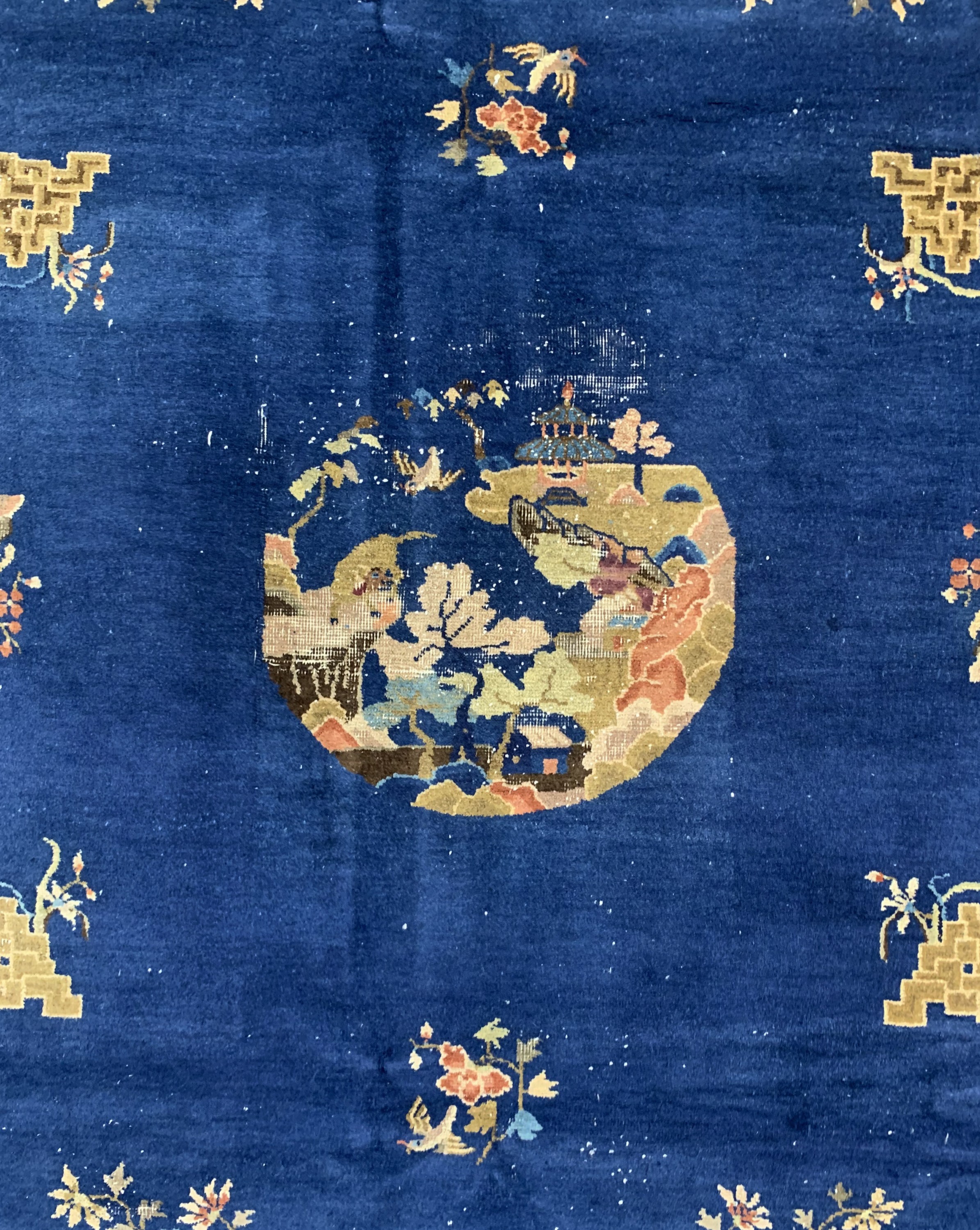 Detail c: Peking antik, China, um 1900, Wolle auf Baumwolle, ca. 348 x 275 cm, EHZ: 3-4