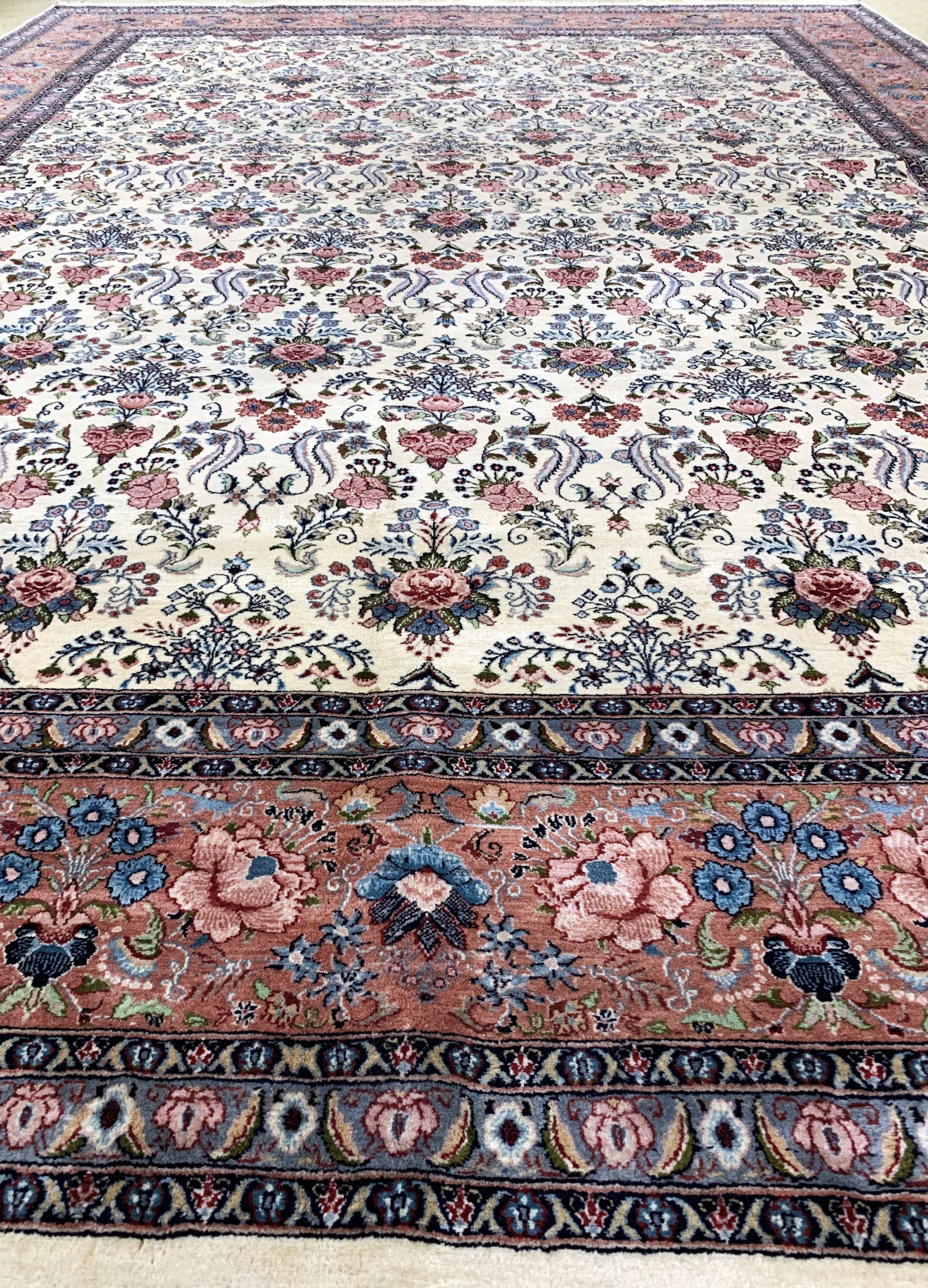 Detail g: Lahor Kork fein, Indien, Ende 20.Jhd, Korkwolle auf Baumwolle, ca. 414 x 304 cm, EHZ: 1-2
