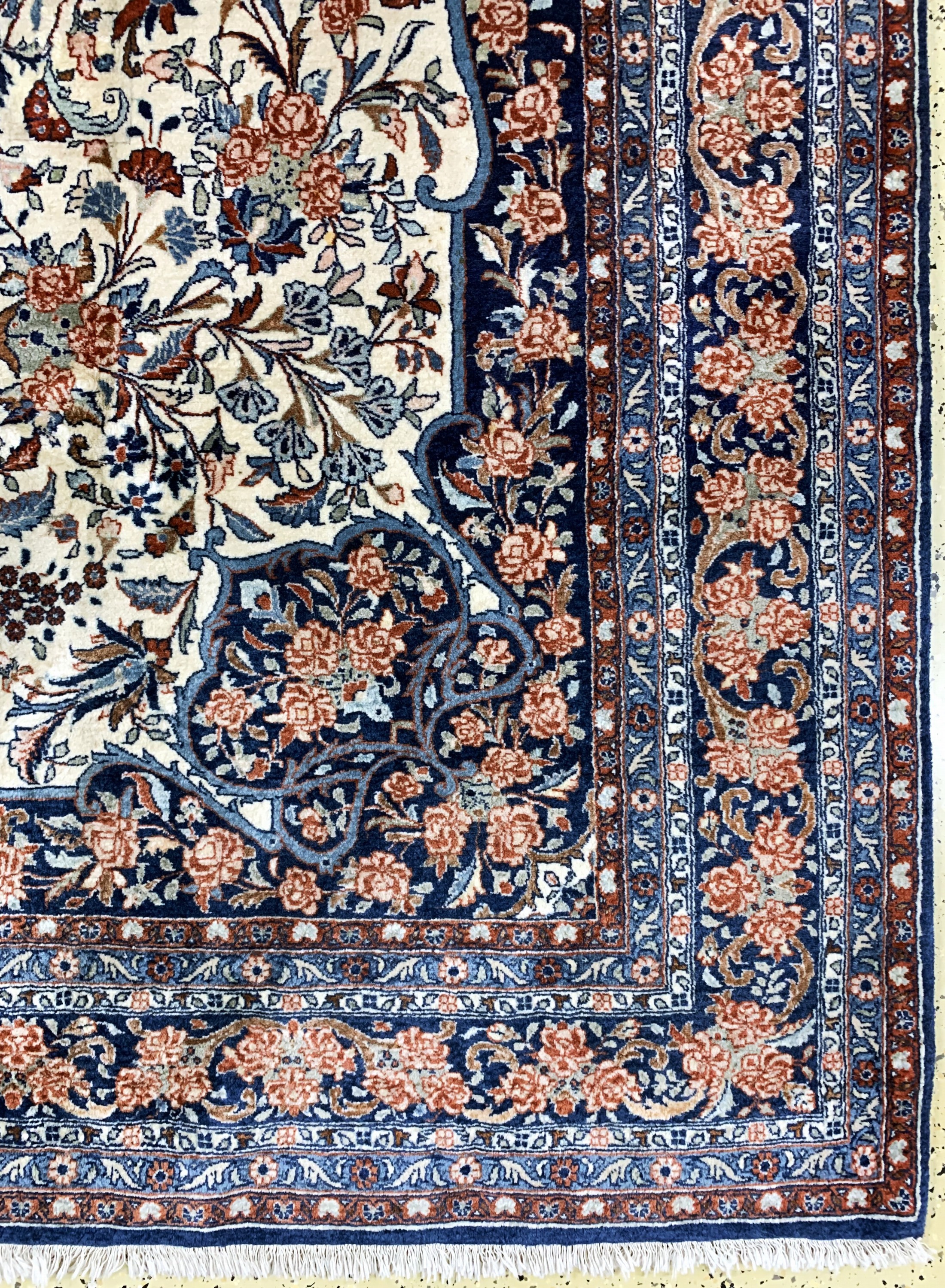 Detail a: Rosenbidjar Kork fein, Persien, Ende 20.Jhd, Korkwolle auf Baumwolle, ca. 307 x 219cm, EHZ: 2(Fleckig)