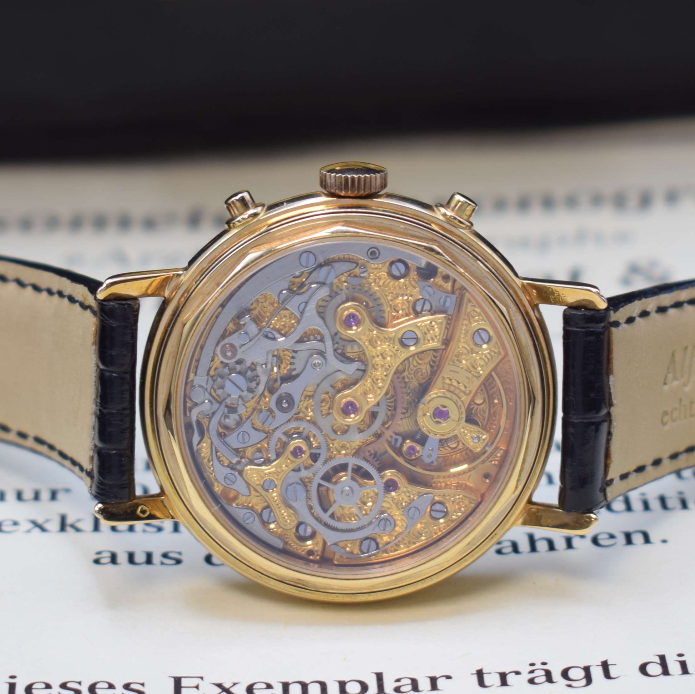 Detail e: ALFRED ROCHAT & Fils feiner und seltener, auf 30 Stück limitierter Schaltradchronograph sog. Arzt-Chronograph, Handaufzug, RoseG 750/000 inkl. orig. ...