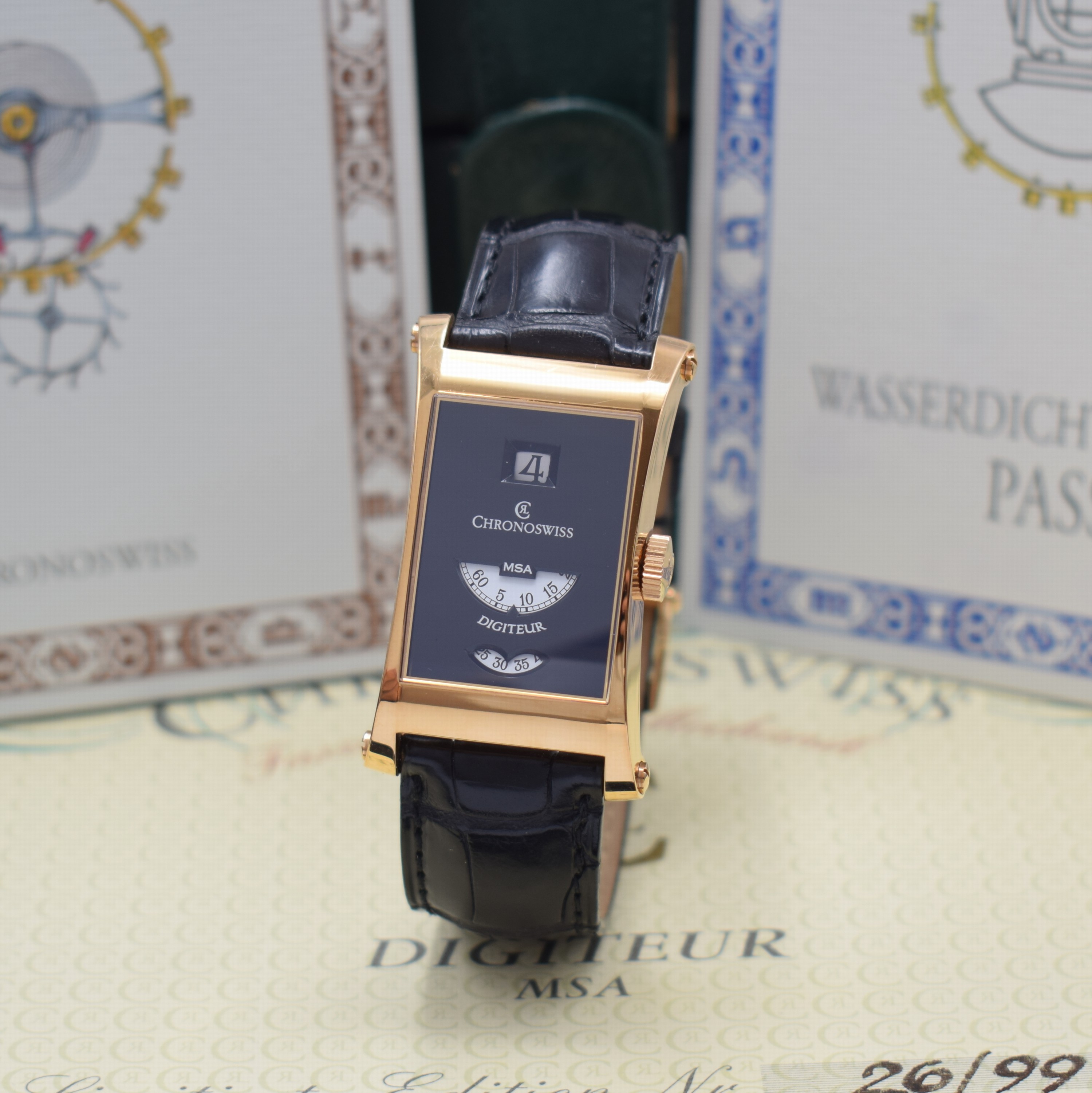 CHRONOSWISS seltene, auf 99 Stück limitierte Herrenarmbanduhr Digiteur Referenz CH 1371R, Handaufzug, RG 750/000 inkl. orig. Lederband m. orig. RG ...