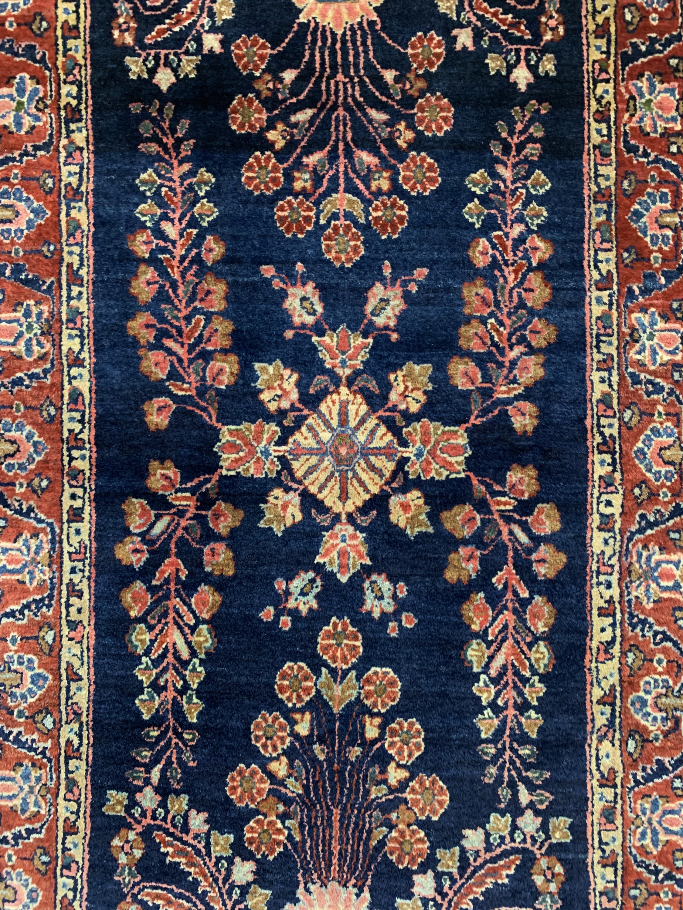 Detail c: Us Re-Import Sarogh antik, Persien, um 1910/1920, Wolle auf Baumwolle, ca. 155 x 84 cm, EHZ: 2