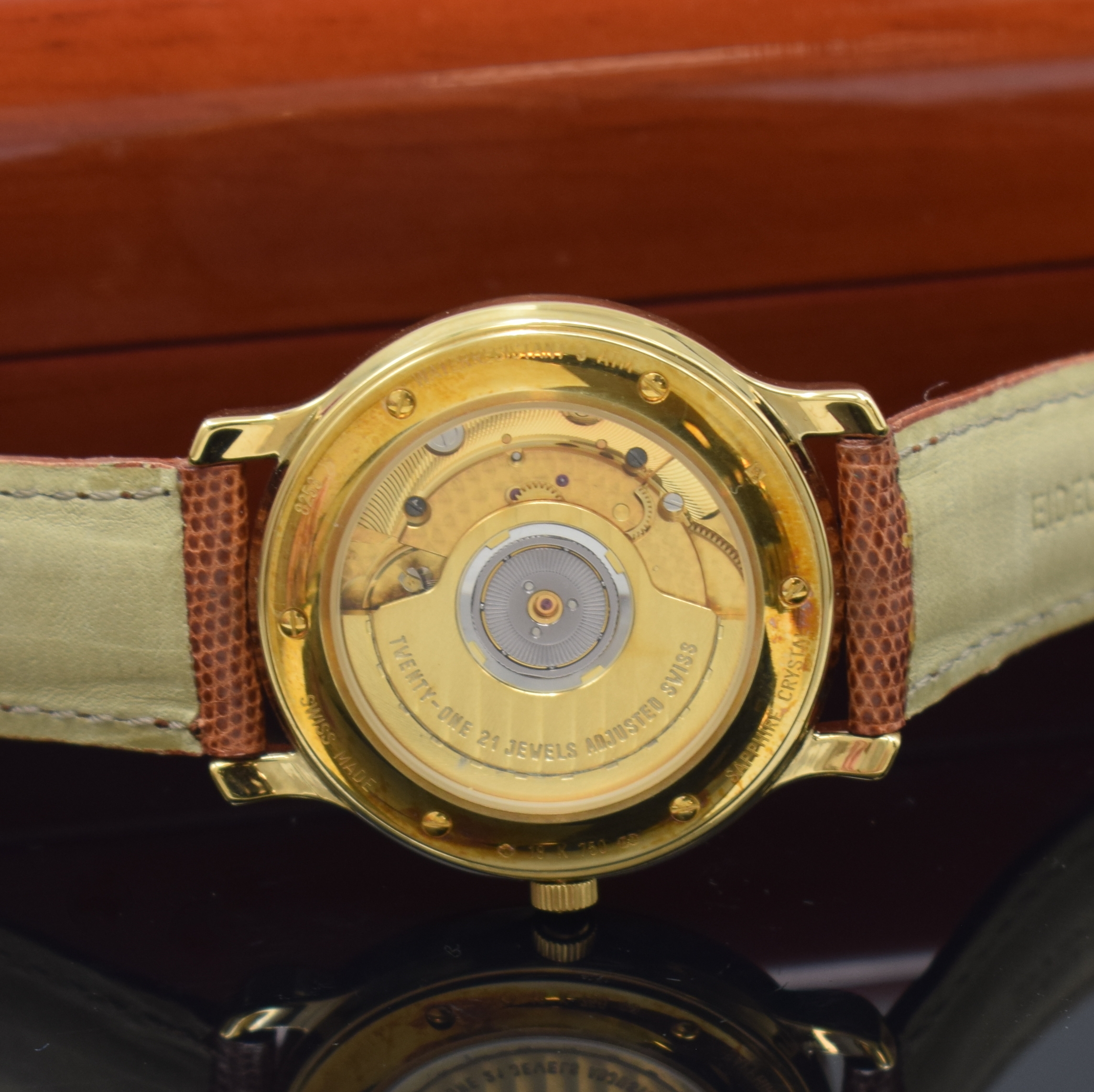 Detail c: DU BOIS Armbanduhr Montre Classique in GG 750/000, Automatik, 2-teil. Geh. beids. vergl., Boden 6-fach verschr., orig. Lederband m. verg. Dornschl., ...