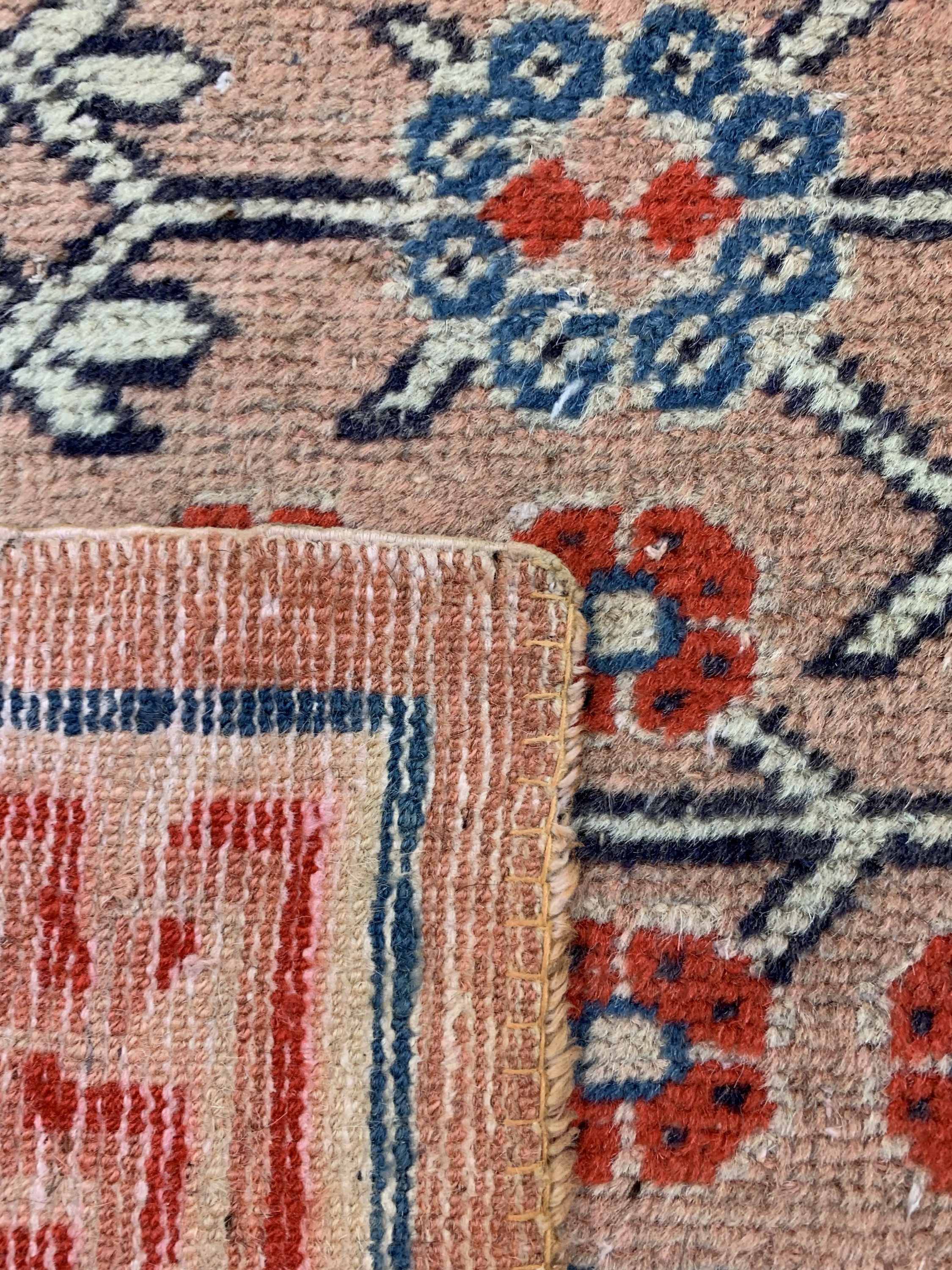 Detail g: Ning-Hsia antik, China, 19.Jhd, Wolle auf Baumwolle, ca. 225 x 118 cm, EHZ: 2-3