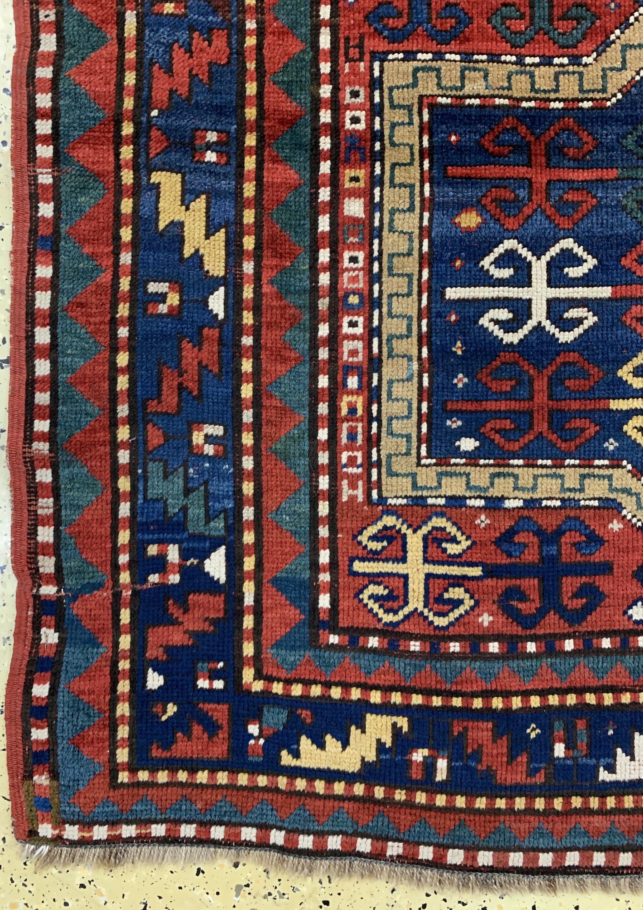 Detail b: Antiker Kazak, Kaukasus, ca. im 1900 Jahre,Wolle auf Wolle, ca. 230 x 125 cm, EHZ: 3