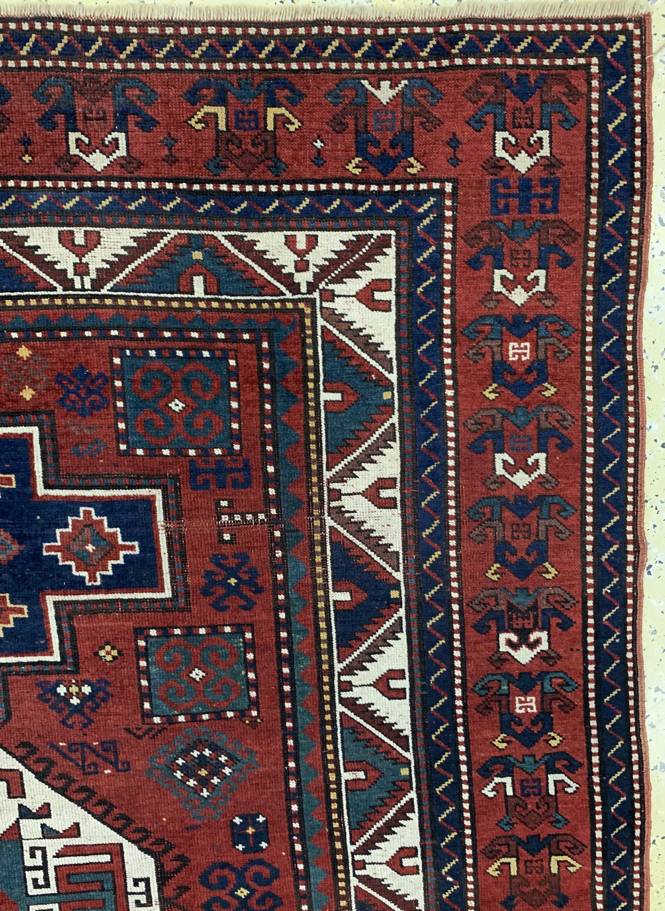 Detail e: "Lori-Pampak"Kazak antik, Kaukasus, um 1900, Wolle auf Wolle, ca. 215 x 192 cm, EHZ: 3