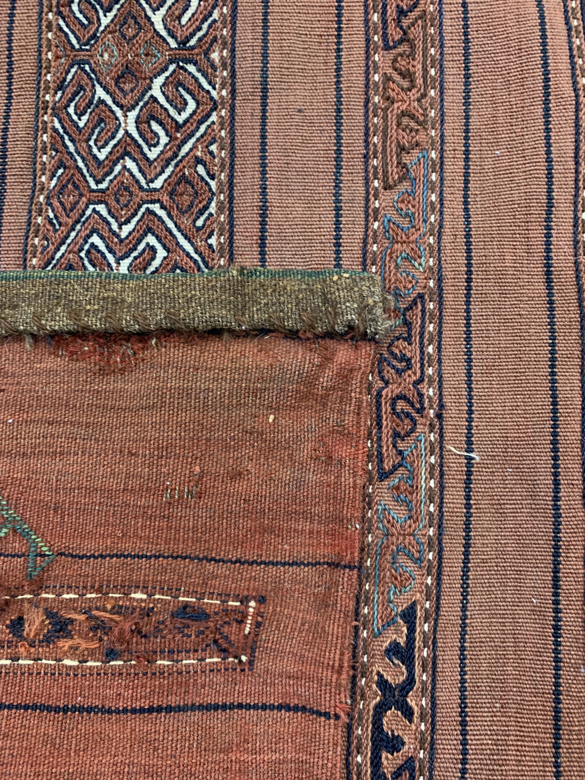 Detail e: Sumakh Tschowalfront, Turkmenistan, um 1900, Wolle auf Wolle, ca. 160 x 115 cm, Reinigungsbedürftig, EHZ: 2