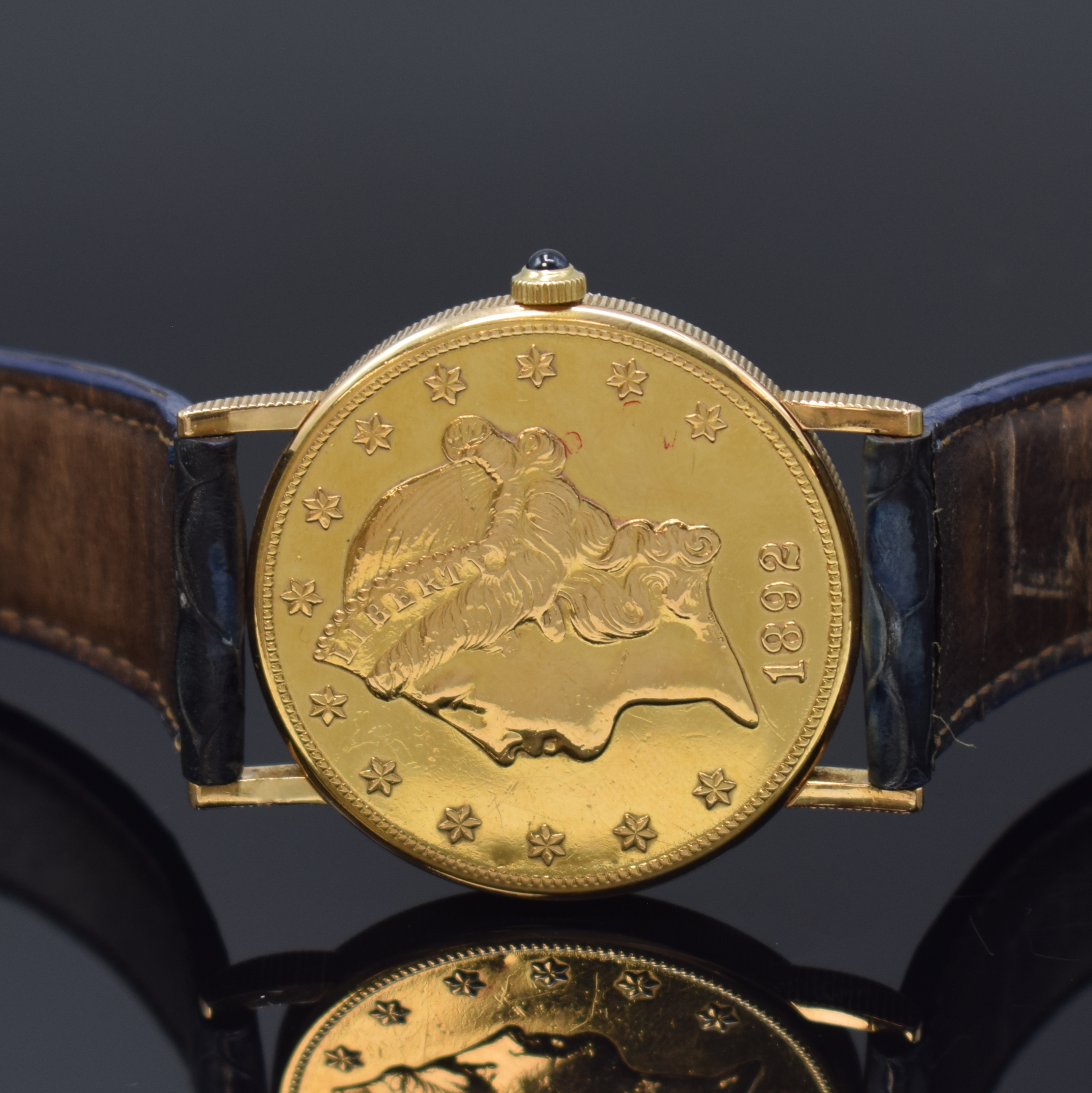 Detail c: CORUM Twenty Dollars 1892 Herrenarmbanduhr sog. Coinwatch, Schweiz um 1980, Handaufzug, in Form einer 20 US-Dollarmünze Golden Eagle, GG 750/000 ...