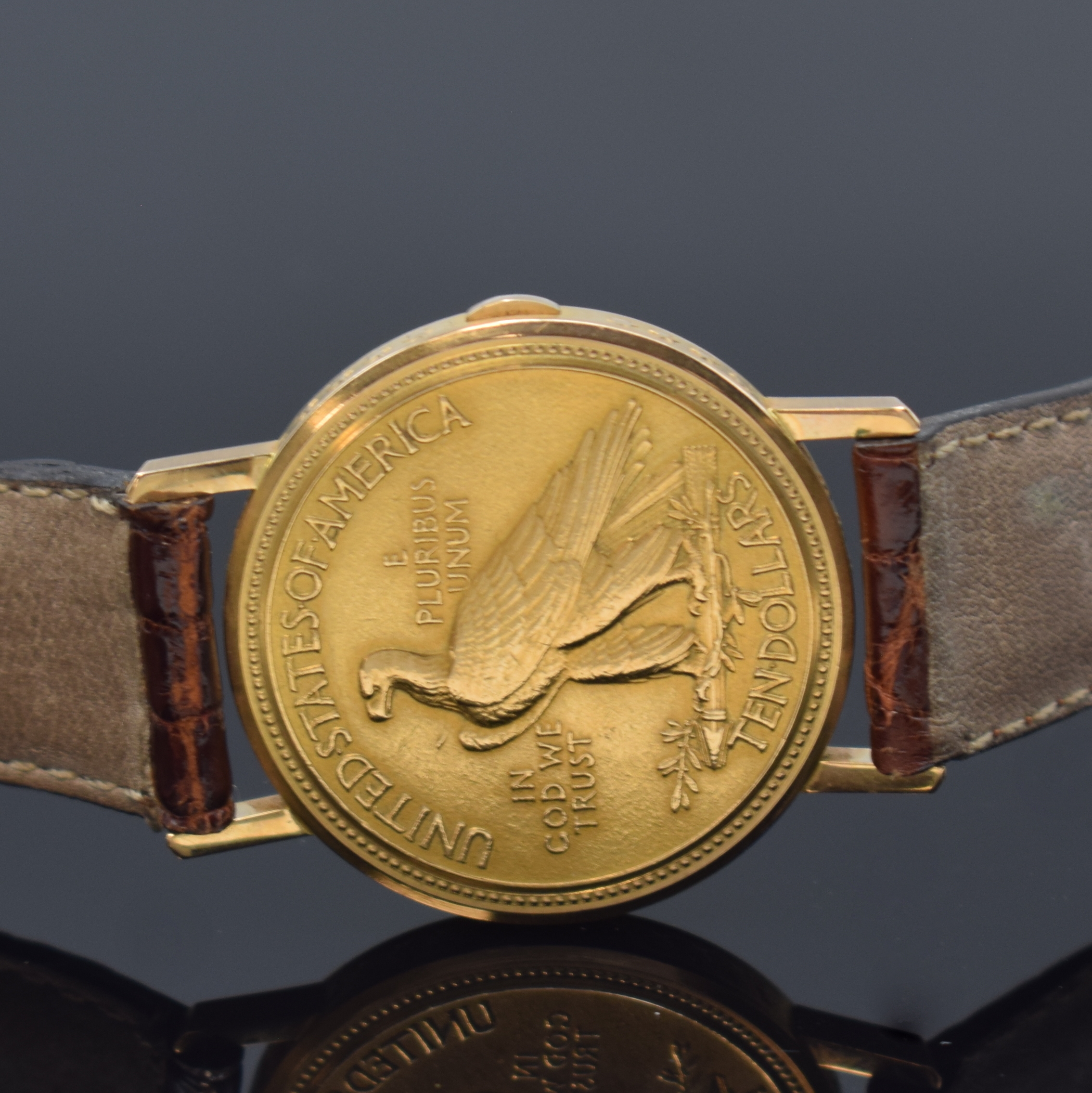 Detail f: W. SCHMID seltene 10 US-Dollar Savonette- Armbanduhr, Handaufzug, Schweiz um 1980, ausgehöhlte 10 Dollarmünze v. 1912 m. ausklappbarem Werk, ...
