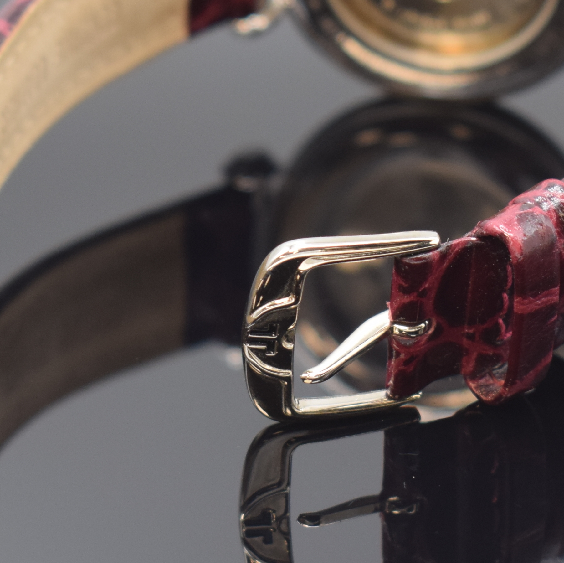 Detail b: JAQUES LEMANS Herrenarmbanduhr Worldtimer Referenz 605, Automatik, Schweiz um 1995, weiss-verg. Metallgeh. inkl. orig. Lederband m.orig. Dornschl., ...