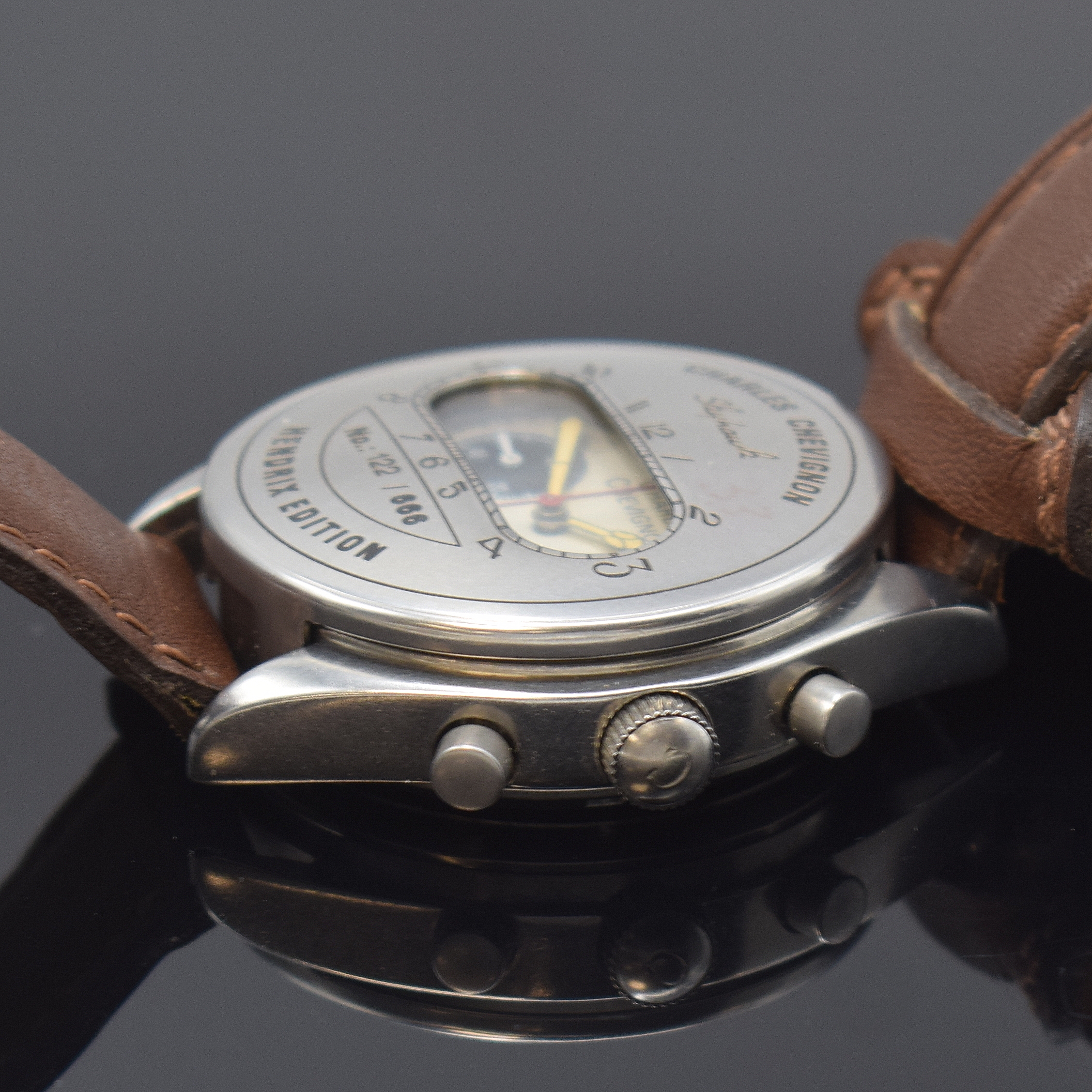 Detail e: CHARLES CHEVIGNON Hendrix Edition seltener, auf 666 Stück limitierter Armbandchronograph Skyhawk, Handaufzug, Schweiz um 1994, Edelstahlgeh. inkl. ...