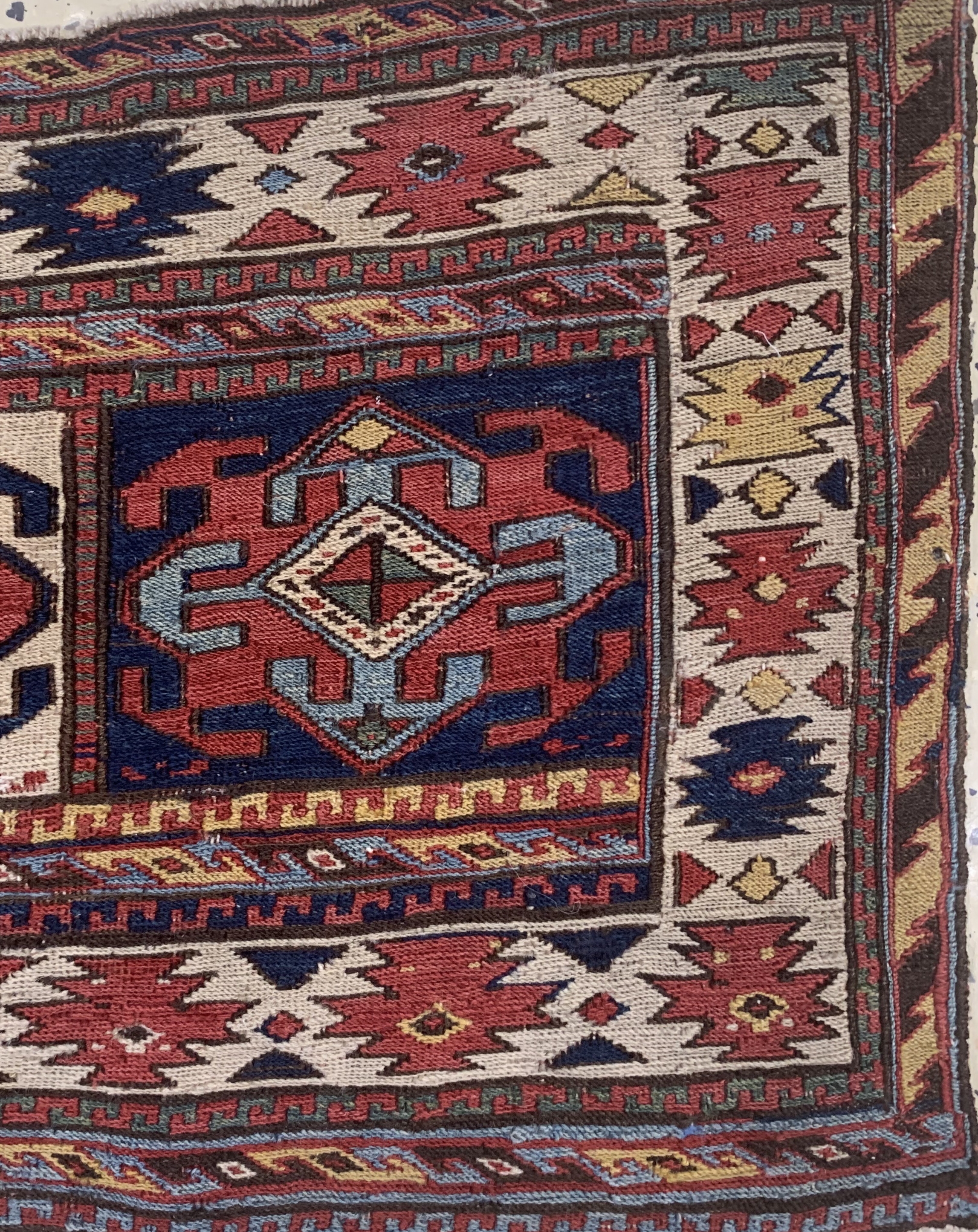 Detail a: Shahsawan Mafraschteil antik, Persien, 19.Jhd, Wolle auf Wolle, ca. 78 x 37 cm, EHZ: 2