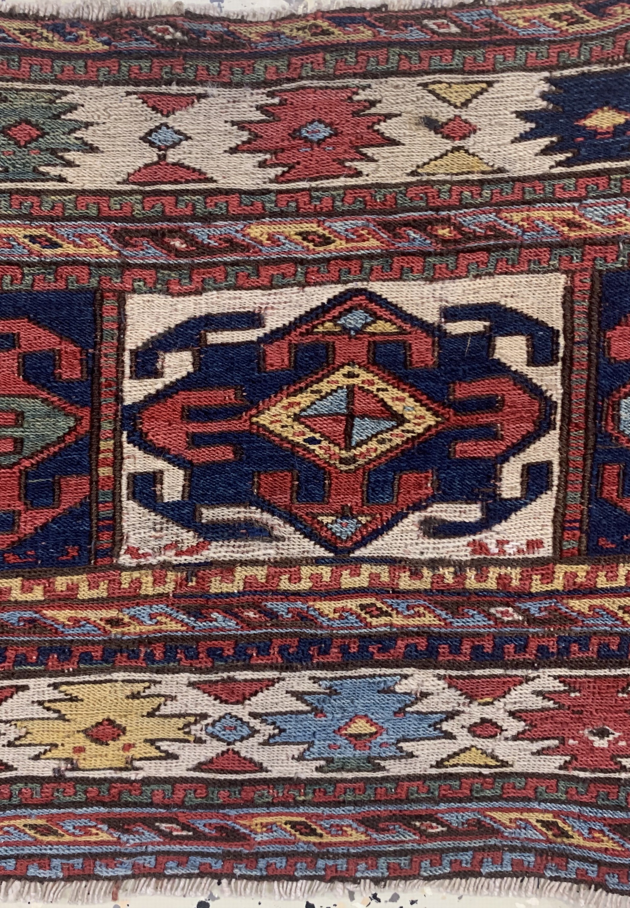 Detail b: Shahsawan Mafraschteil antik, Persien, 19.Jhd, Wolle auf Wolle, ca. 78 x 37 cm, EHZ: 2