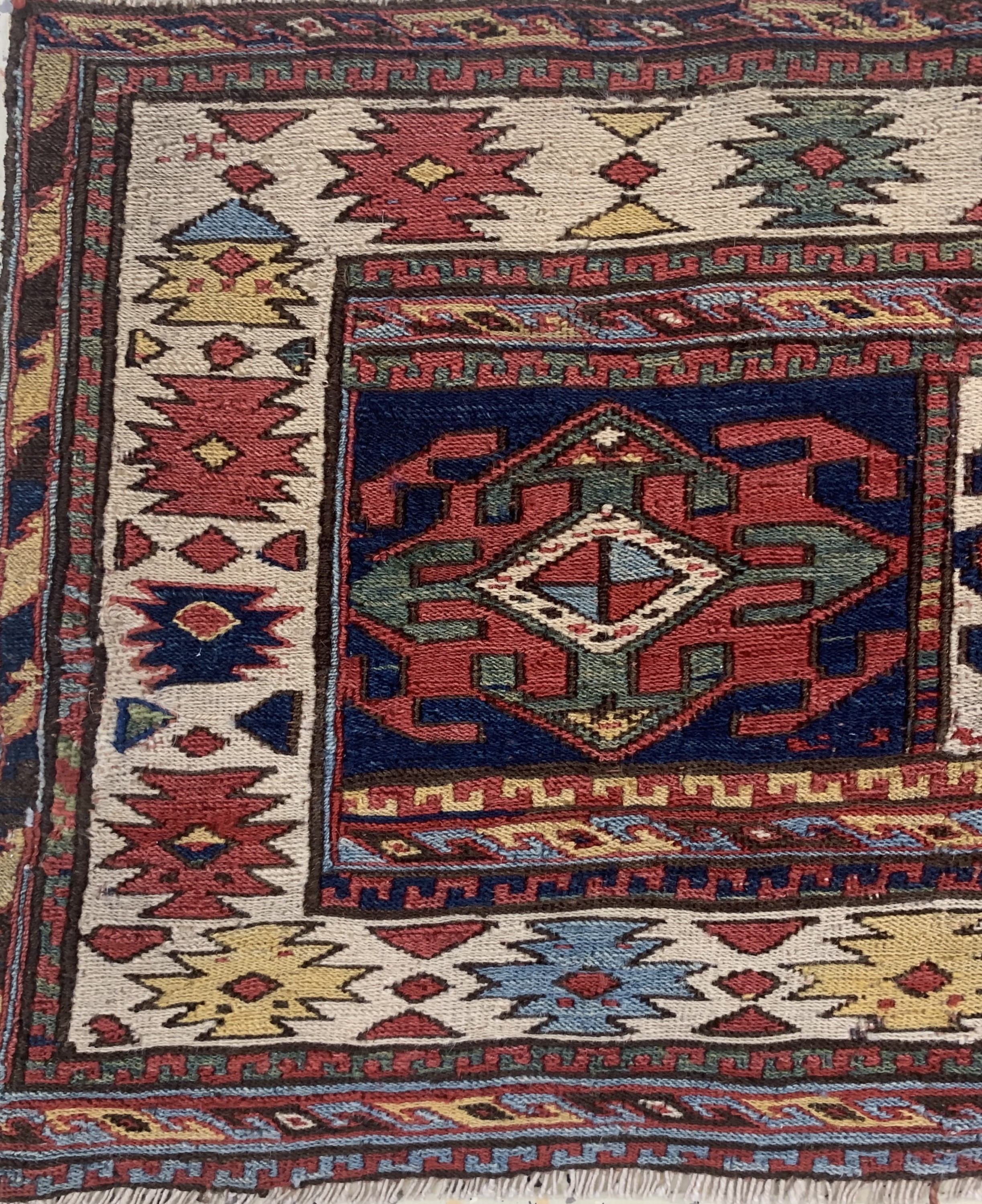 Detail c: Shahsawan Mafraschteil antik, Persien, 19.Jhd, Wolle auf Wolle, ca. 78 x 37 cm, EHZ: 2