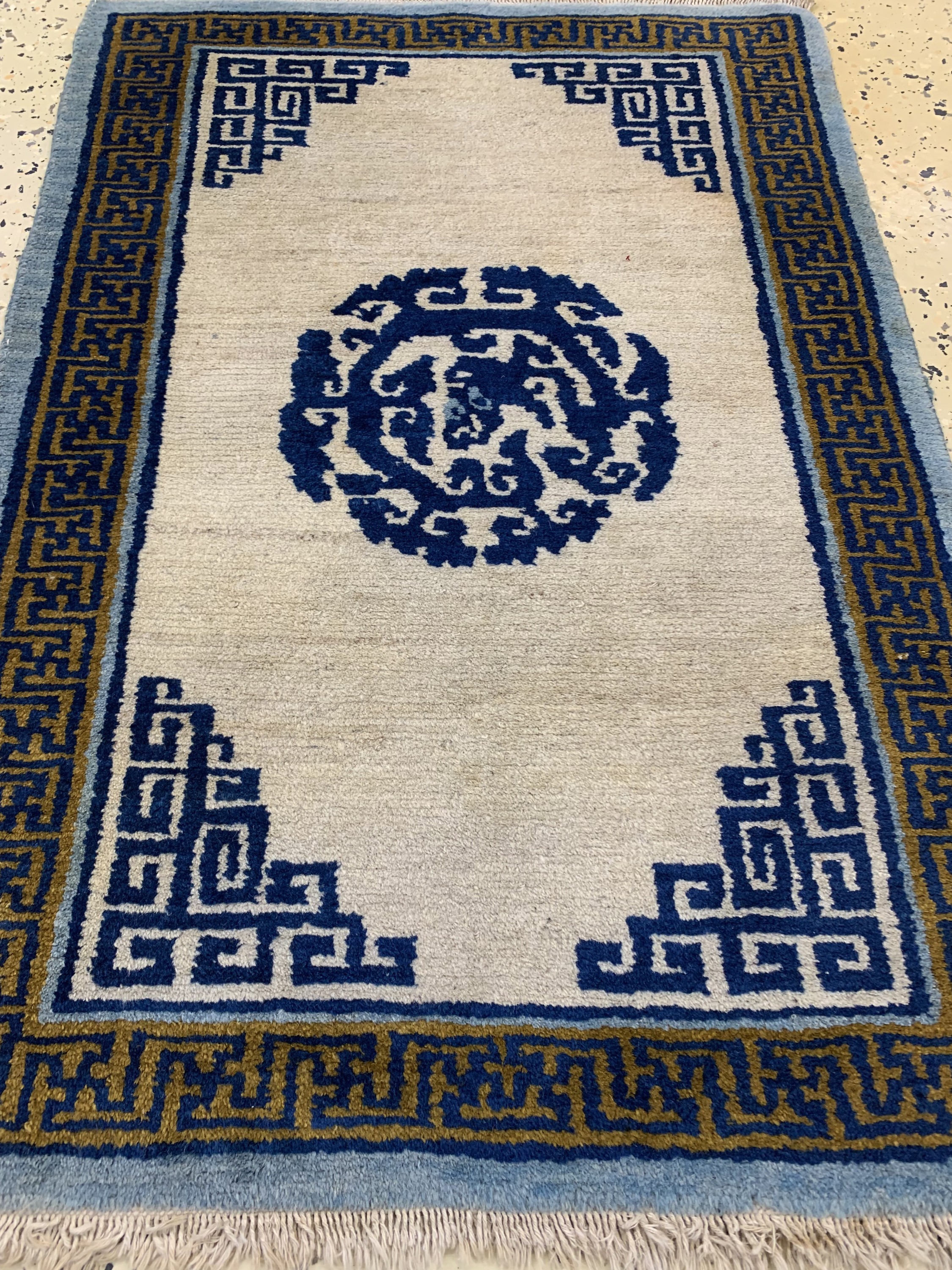 Detail d: Antiker Peking, China, um 1900, Wolle auf Baumwolle, ca. 90 x 62 cm, EHZ: 2