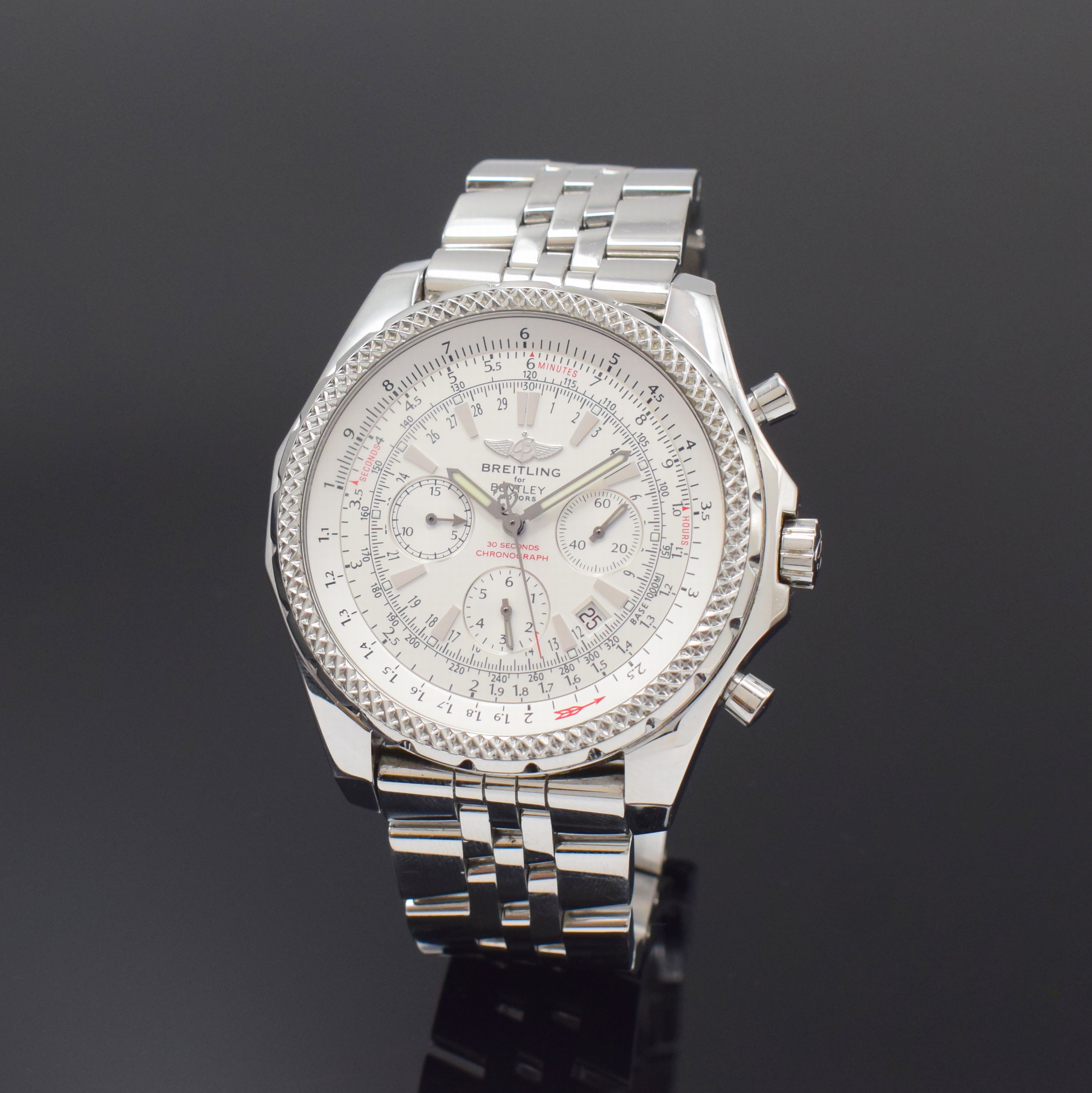 BREITLING Armbandchronograph aus der Special Edition Bentley Motors Referenz A25362, Automatik, Chronometer in Edelstahl inkl. Gliederband m. ...