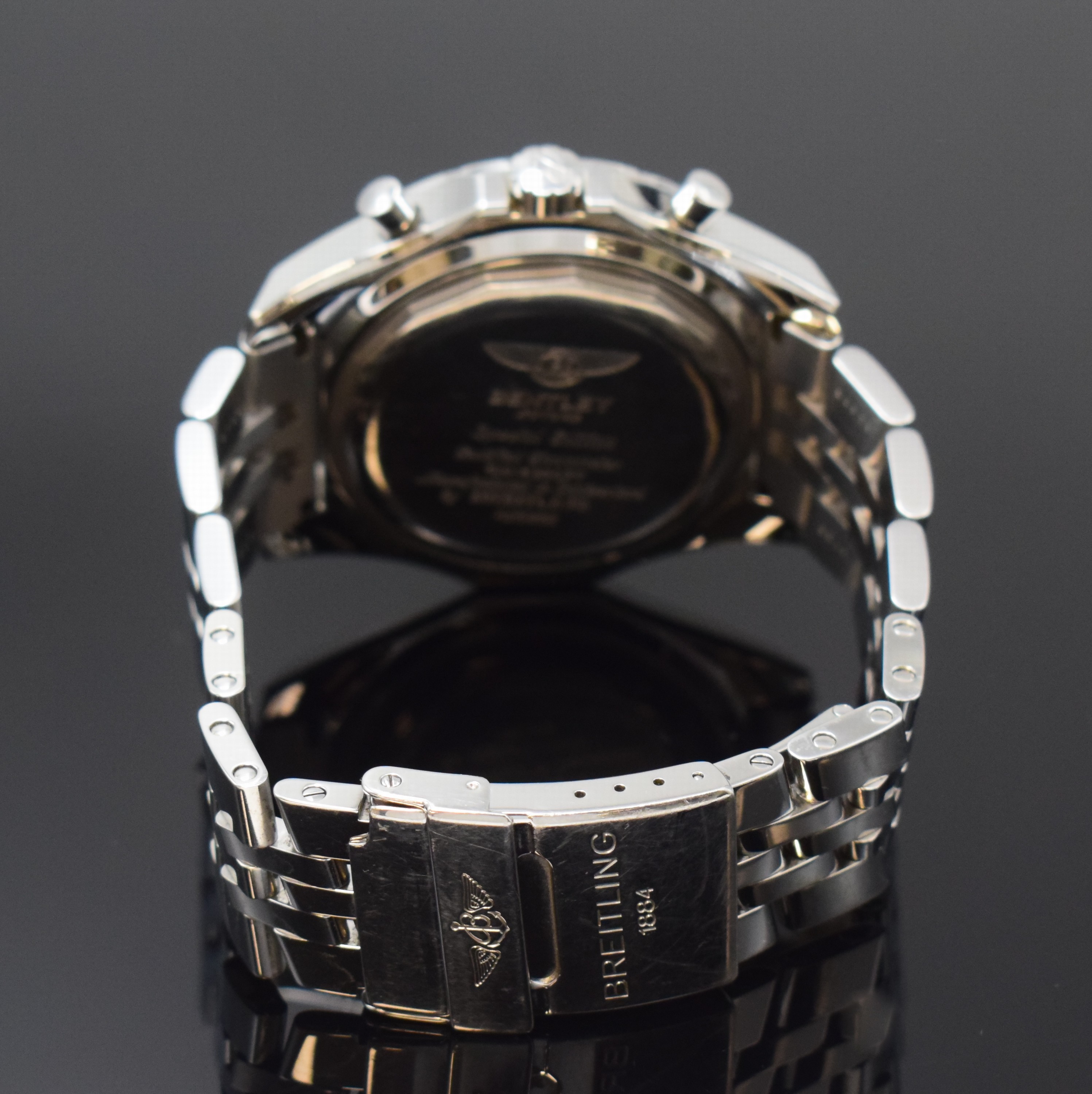 Detail b: BREITLING Armbandchronograph aus der Special Edition Bentley Motors Referenz A25362, Automatik, Chronometer in Edelstahl inkl. Gliederband m. ...