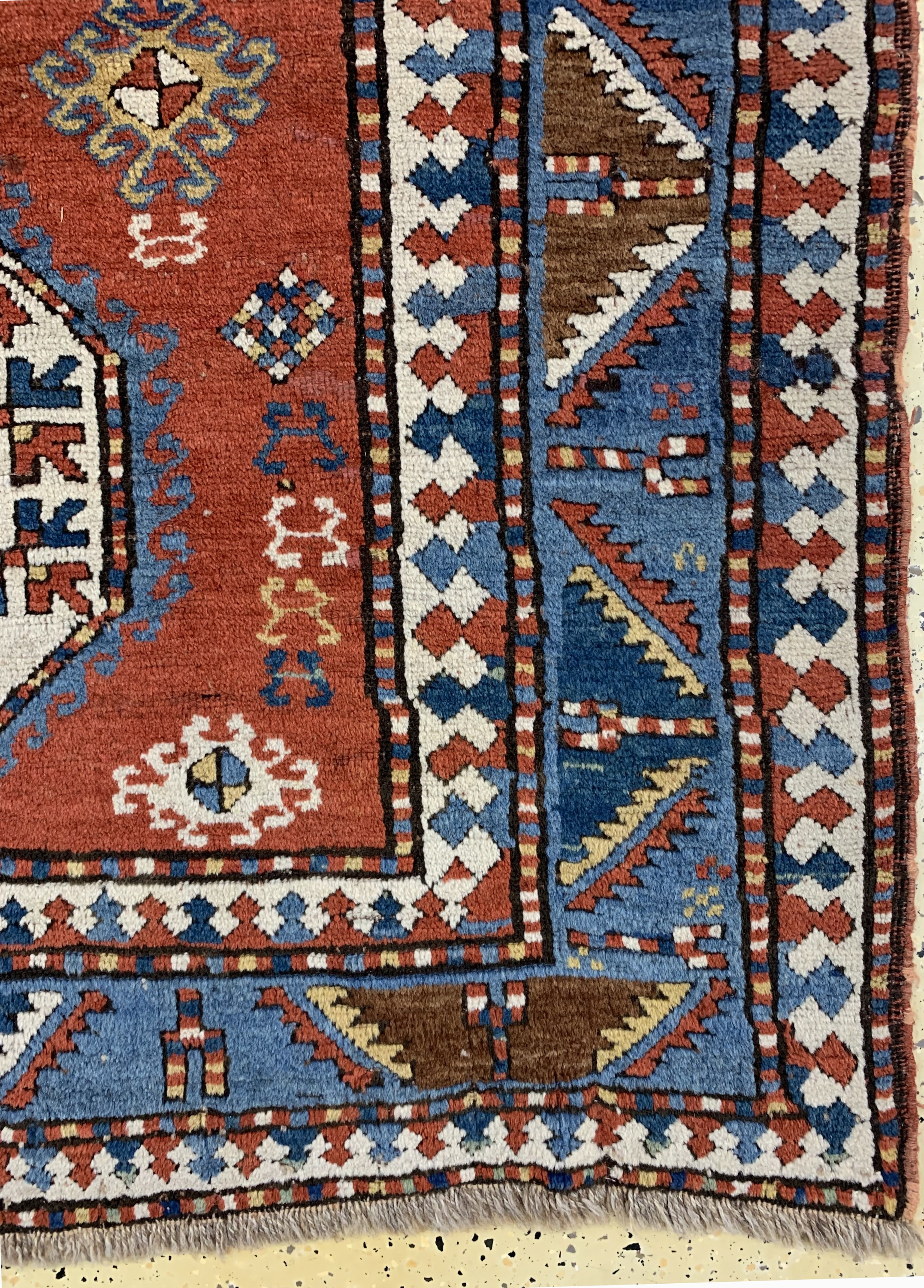 Detail a: "Lori-Pampak"Kazak antik, Kaukasus, Ende 19.Jhd, Wolle auf Wolle, ca. 220 x 170 cm, EHZ: 2(kleine alte Restaurierungen).