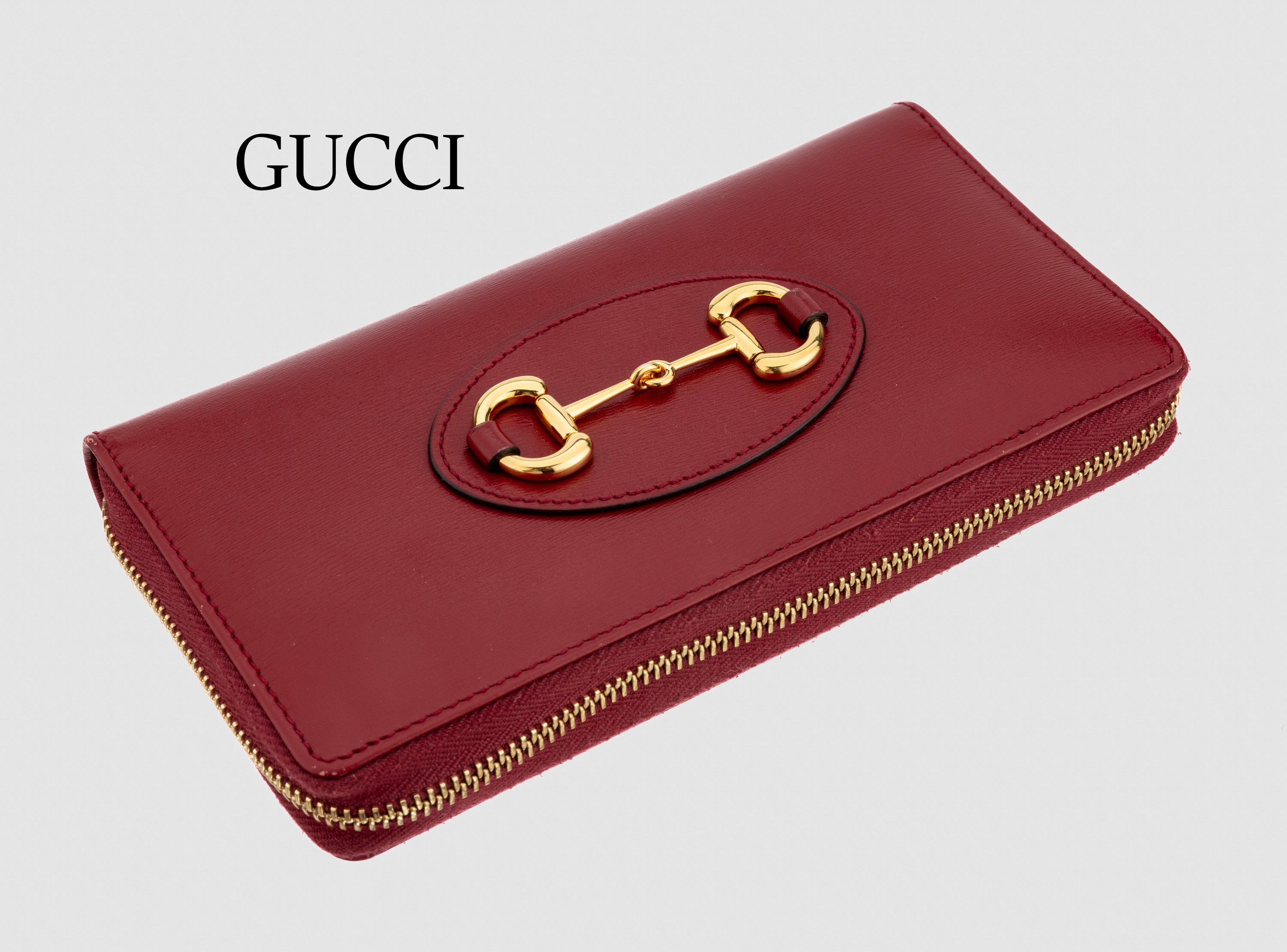 GUCCI Geldbörse, rotes Leder, innen mit Platz für12 Karten, Kleingeldfach mit Reissverschluss, Geldscheinfach, Beschläge und Monturen Metall ...