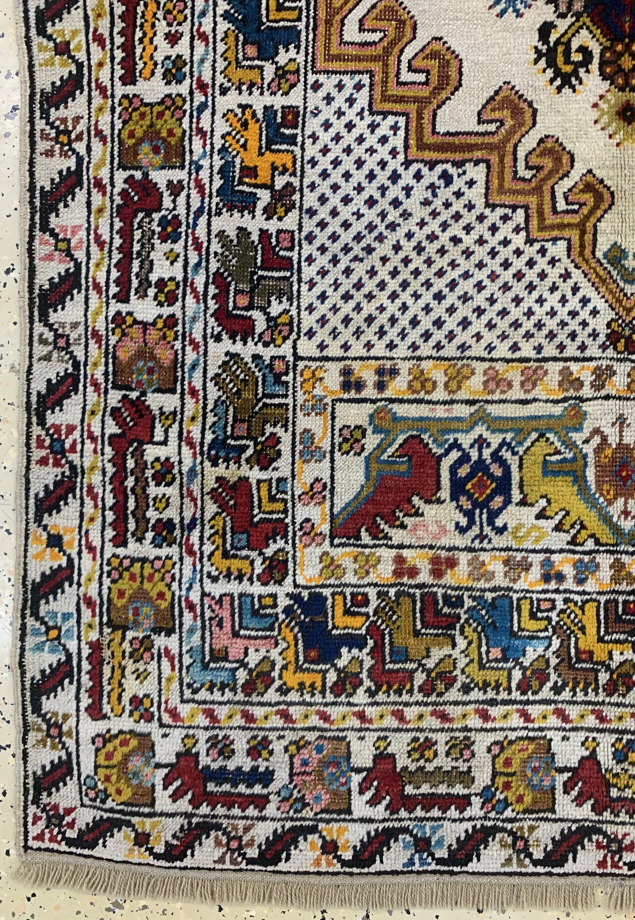 Detail b: Melas alt, Türkei, Anfang 20.Jhd, Wolle aufWolle, ca. 158 x 100 cm, EHZ: 2-3