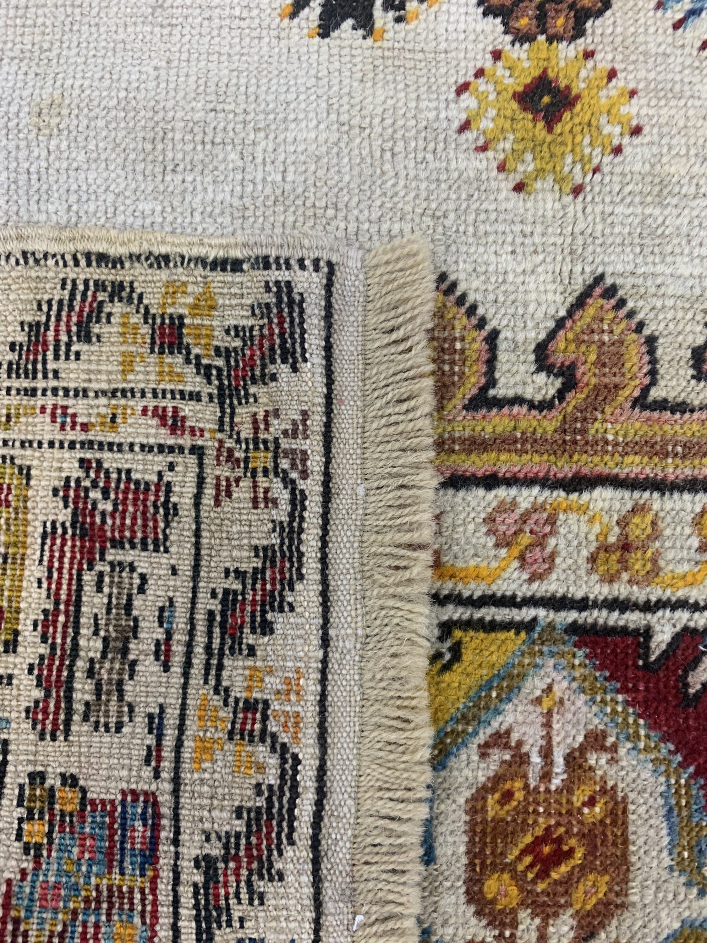 Detail g: Melas alt, Türkei, Anfang 20.Jhd, Wolle aufWolle, ca. 158 x 100 cm, EHZ: 2-3