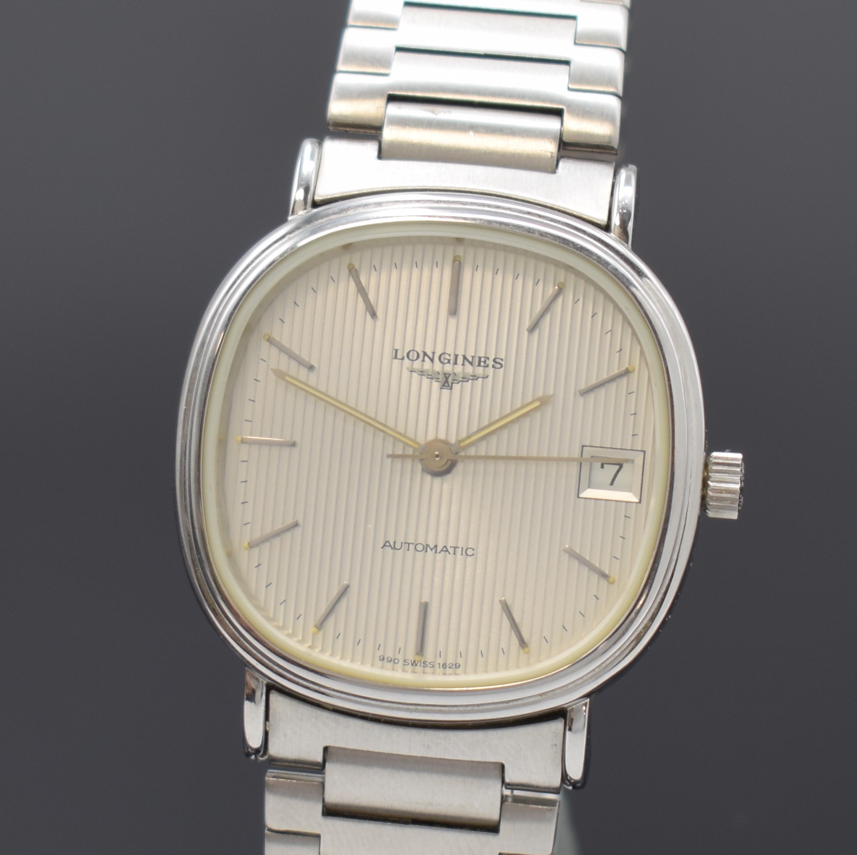 Detail a: LONGINES verchromte Armbanduhr, Schweiz um 2000, Automatik, orig. Gliederband m. Faltschl., Stahlboden verschr., silb. Zifferbl. m. Streifendekor, ...