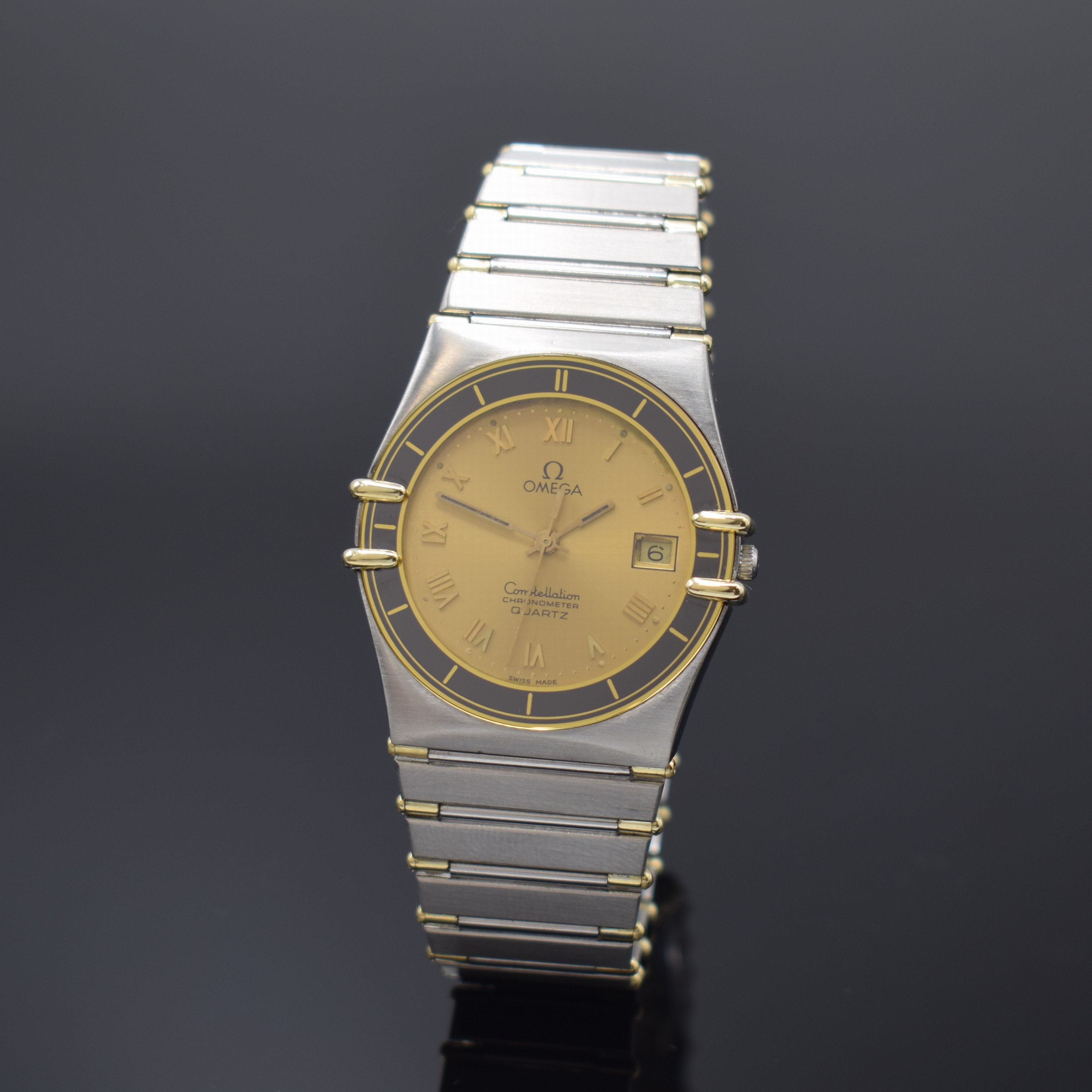 OMEGA Herrenarmbanduhr Constellation Chronometer Referenz 1980136/3980864, Schweiz um 1985, Edelstahl/Gold kombiniert inkl. Gliederband m. Faltschl., ...