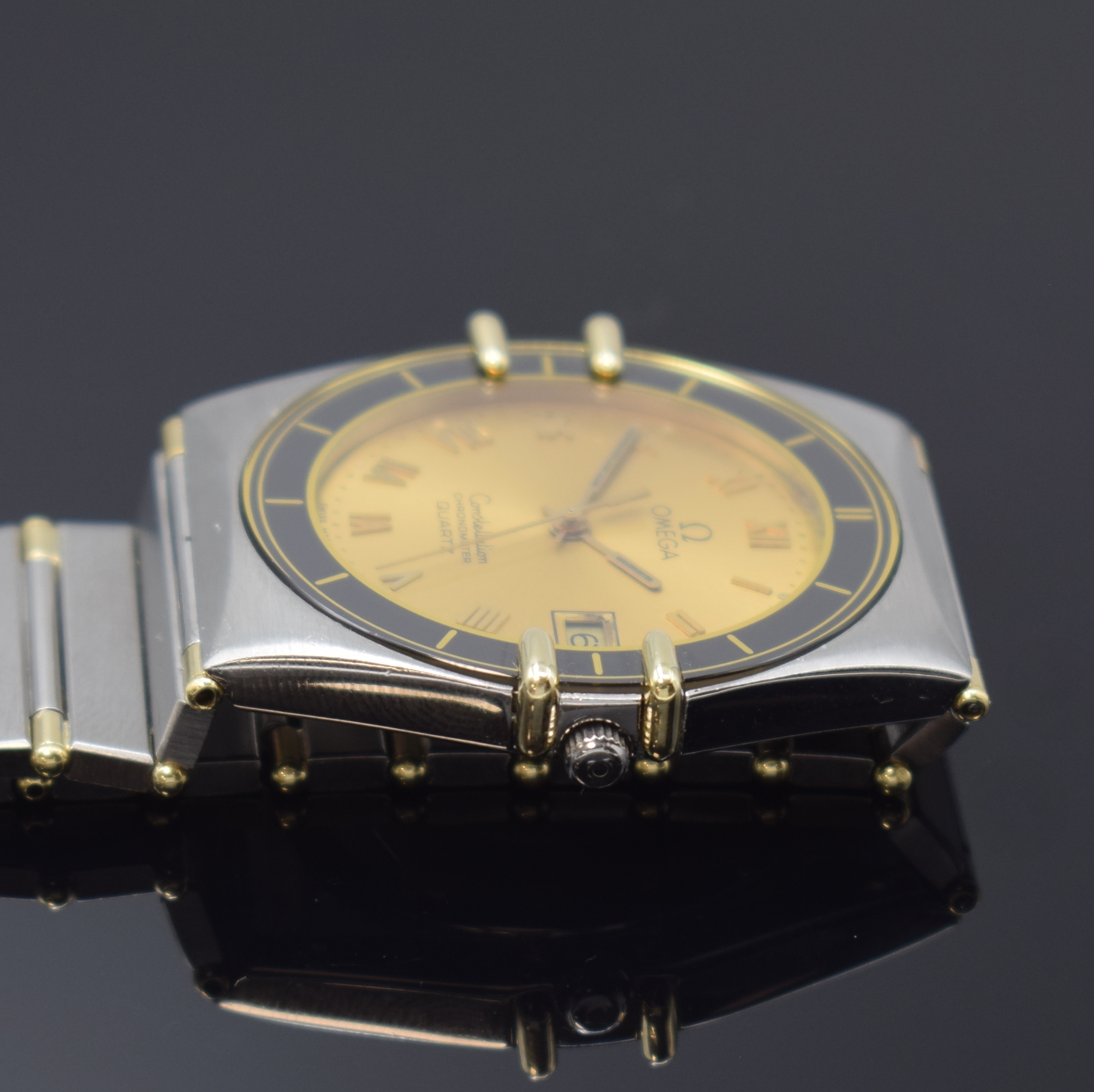 Detail c: OMEGA Herrenarmbanduhr Constellation Chronometer Referenz 1980136/3980864, Schweiz um 1985, Edelstahl/Gold kombiniert inkl. Gliederband m. Faltschl., ...