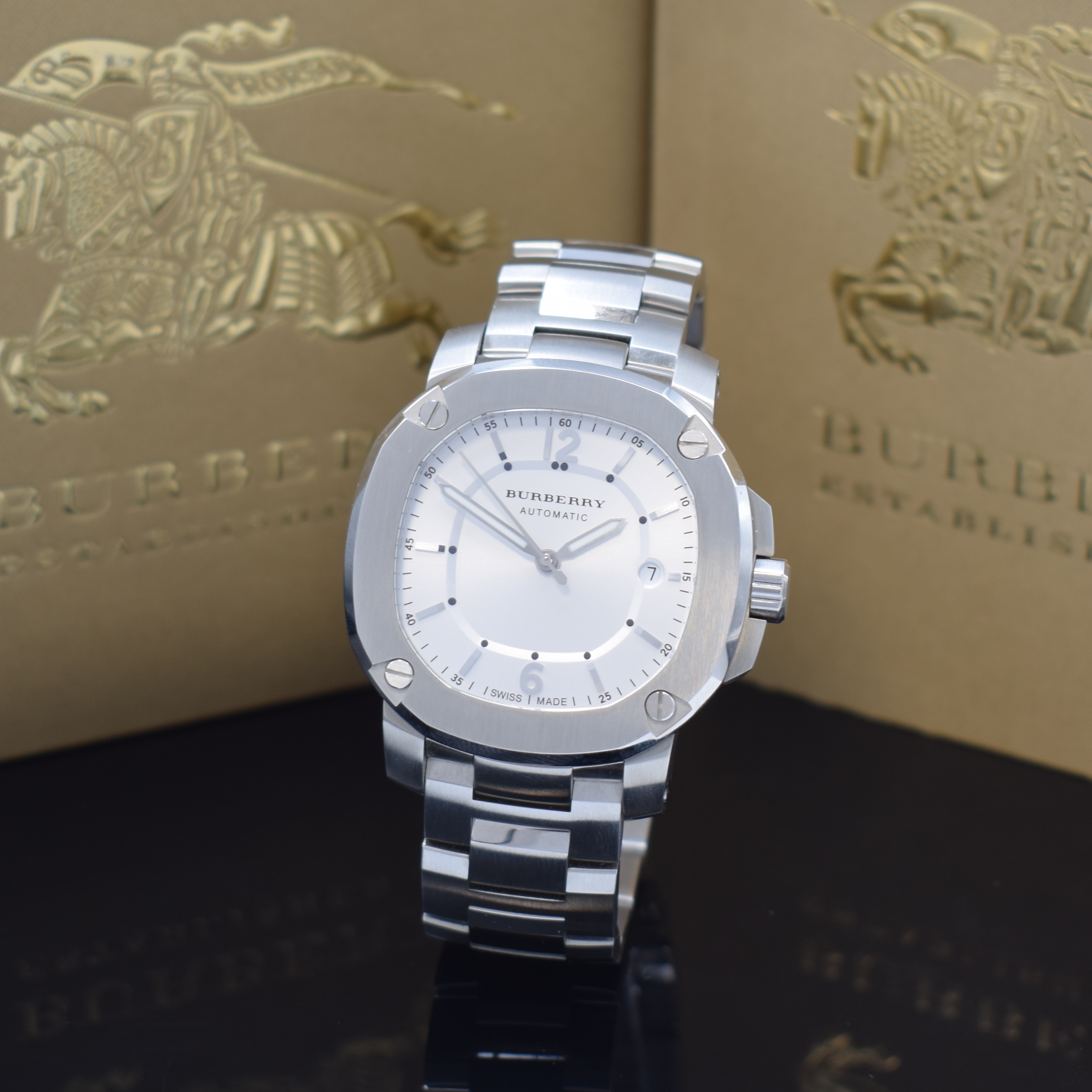 BURBERRY Herrenarmbanduhr Modell Britain in Stahl Referenz BBY1204, Schweiz verk. lt. beil. Pap. 03/2016, Automatik, beids. vergl. Geh. inkl. orig. ...