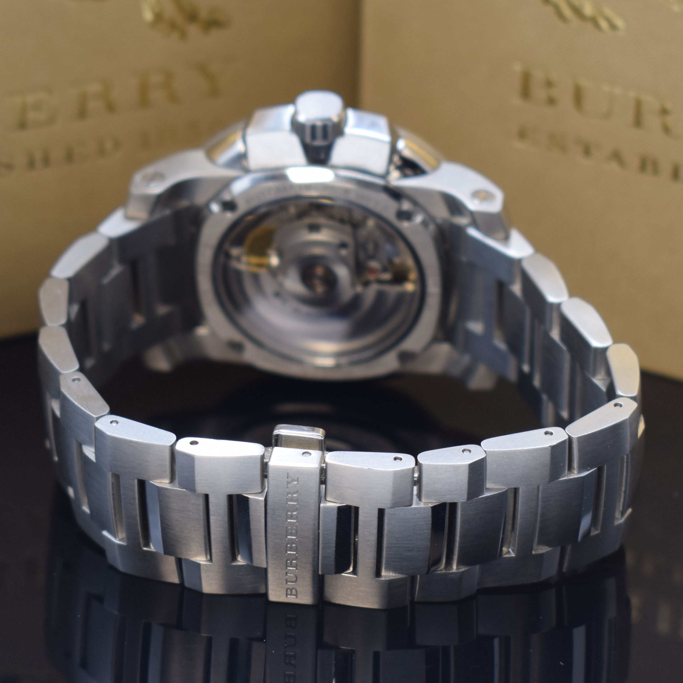Detail b: BURBERRY Herrenarmbanduhr Modell Britain in Stahl Referenz BBY1204, Schweiz verk. lt. beil. Pap. 03/2016, Automatik, beids. vergl. Geh. inkl. orig. ...