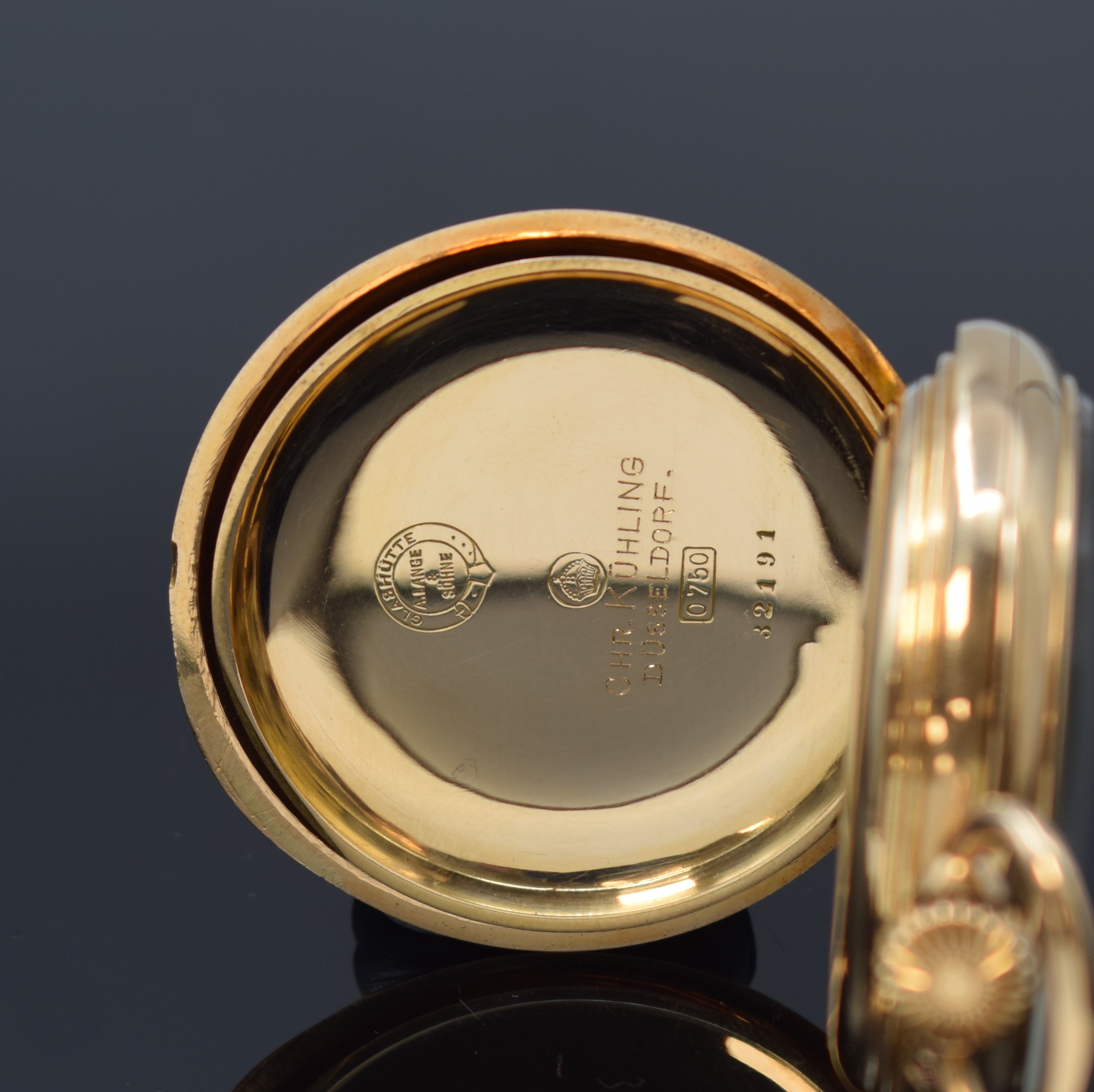 Detail d: A. LANGE & SÖHNE offene 1A-Herrentaschenuhr in RG 750/000, Deutschland um 1895, glattes Lucia-Geh., rücks. Monogramm "MT", Cuvette grav. ...