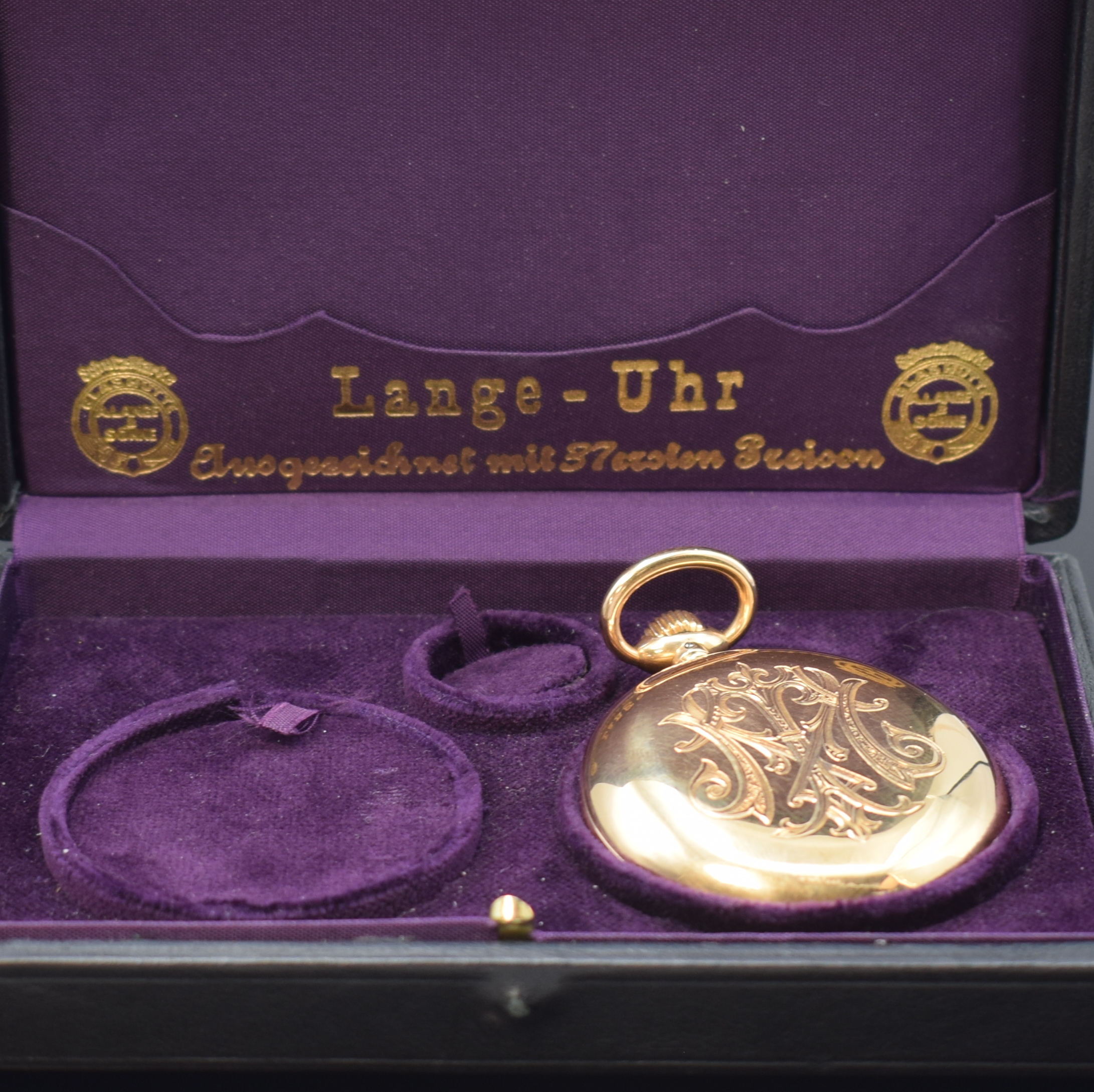 Detail f: A. LANGE & SÖHNE offene 1A-Herrentaschenuhr in RG 750/000, Deutschland um 1895, glattes Lucia-Geh., rücks. Monogramm "MT", Cuvette grav. ...
