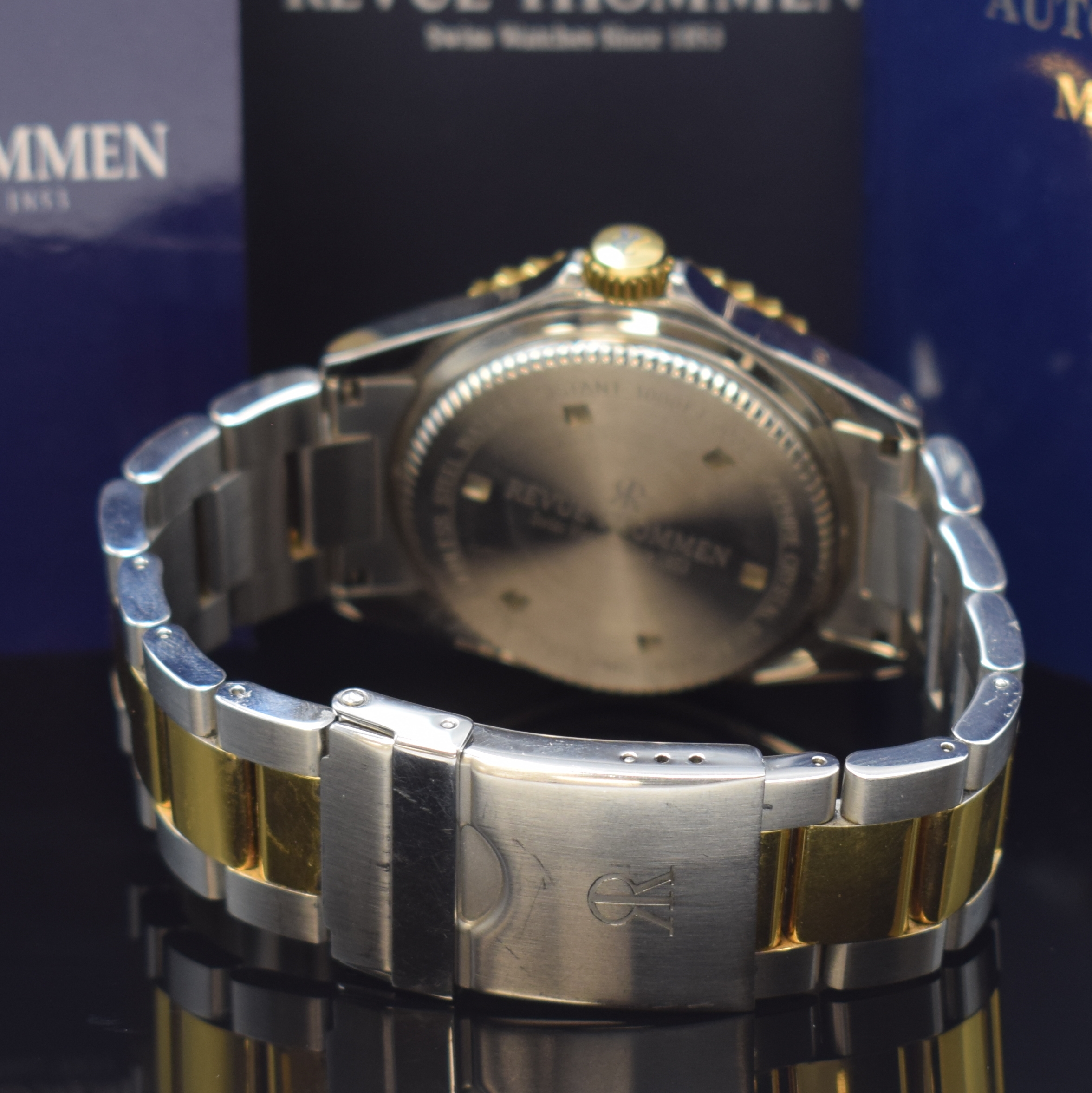 Detail b: REVUE THOMMEN Diver Herrenarmbanduhr in Stahl/Gold Referenz 17571, Schweiz um 2020, Automatik, Boden u. Krone verschr., orig. Gliederband m. ...