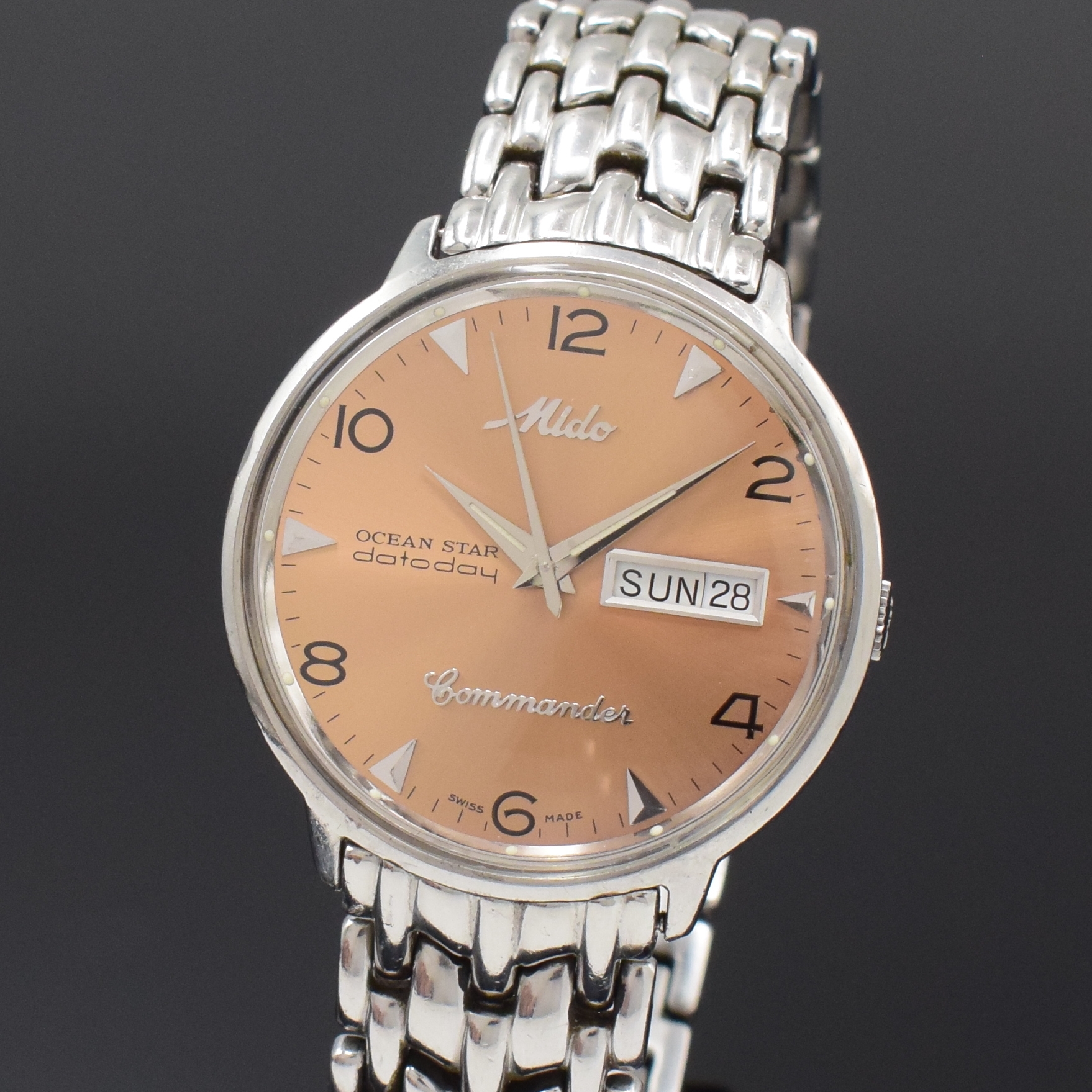Detail a: MIDO Herrenarmbanduhr Commander Ocean Star Datoday, Schweiz um 2000, Automatik, Edelstahl-Einschalengeh. inkl. orig. Gliederband, lachsfarb. ...