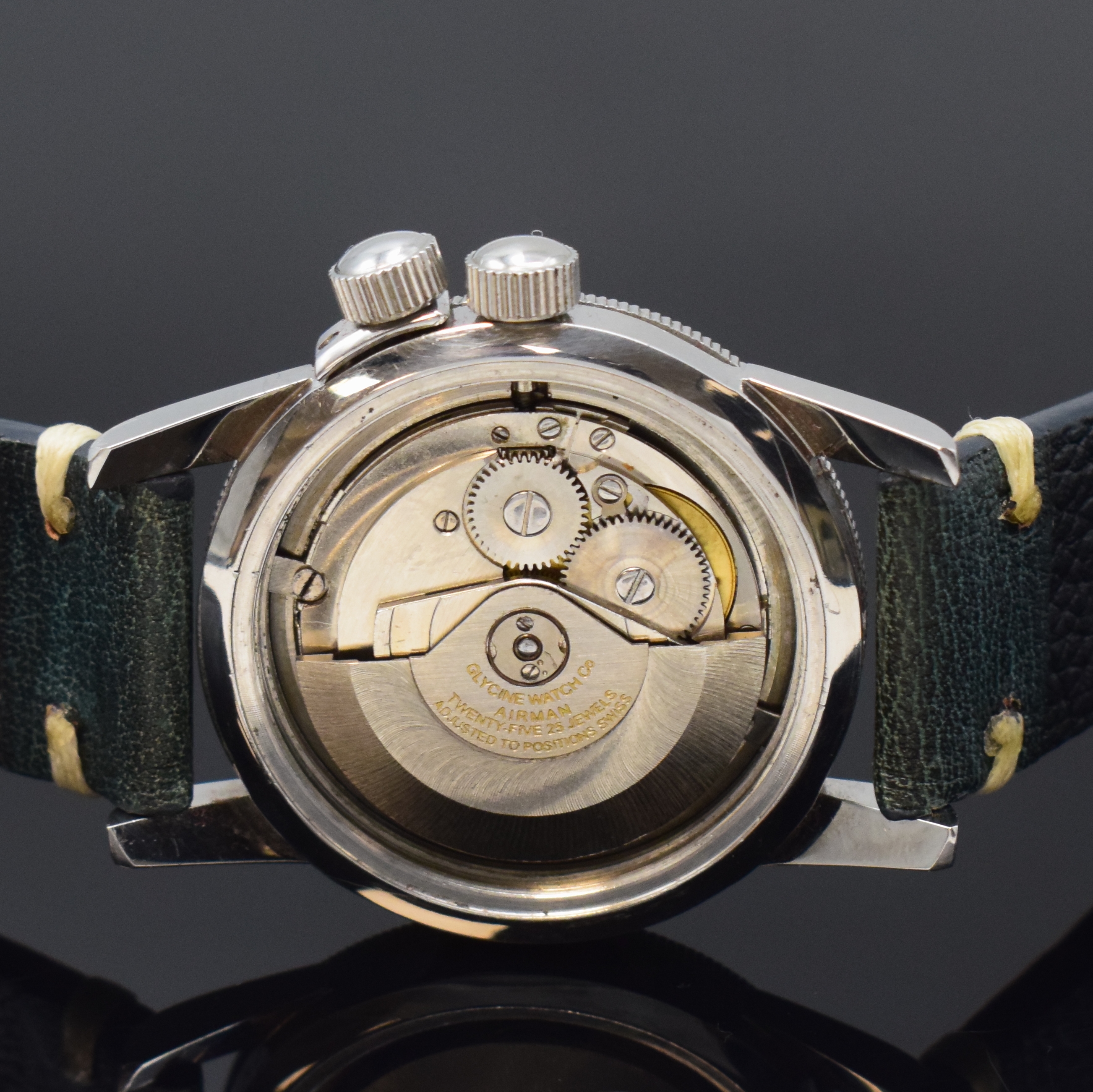 Detail d: GLYCINE Airman Special Armbanduhr mit 24- Stunden-Anzeige, Schweiz um 1970, Automatik, verschr. Geh., Stahl-Drehlünette m. 24-Std.- Tlg., Krone f. ...