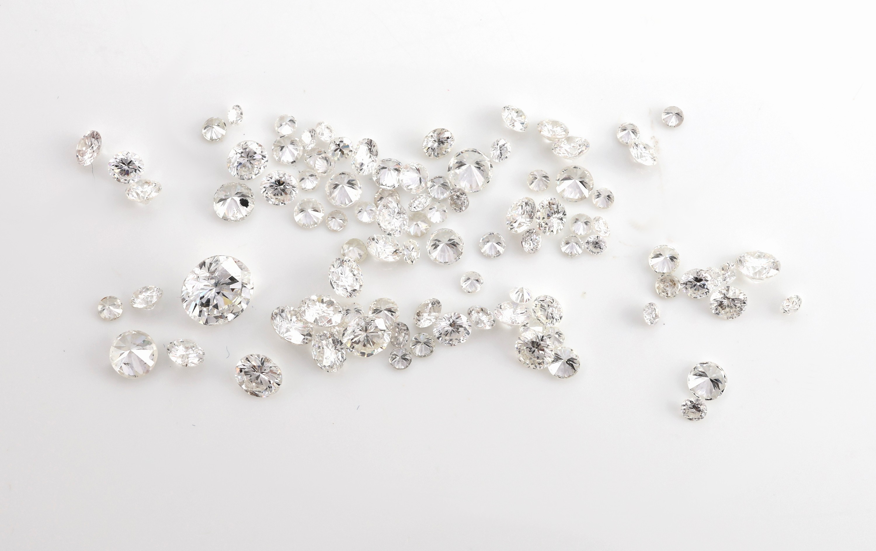 Detail a: Lot lose Diamanten, zus. ca. 4.32 ct Weiß- l.get.Weiß/si-p, Ausfassware